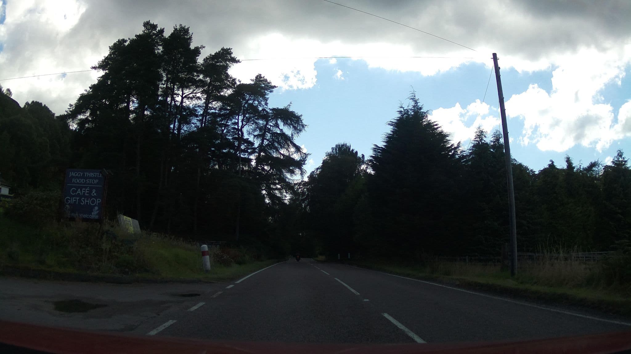 Street view near Lundie View B&B, Drumnadrochit — © southglos (CC BY-SA · Mapillary)