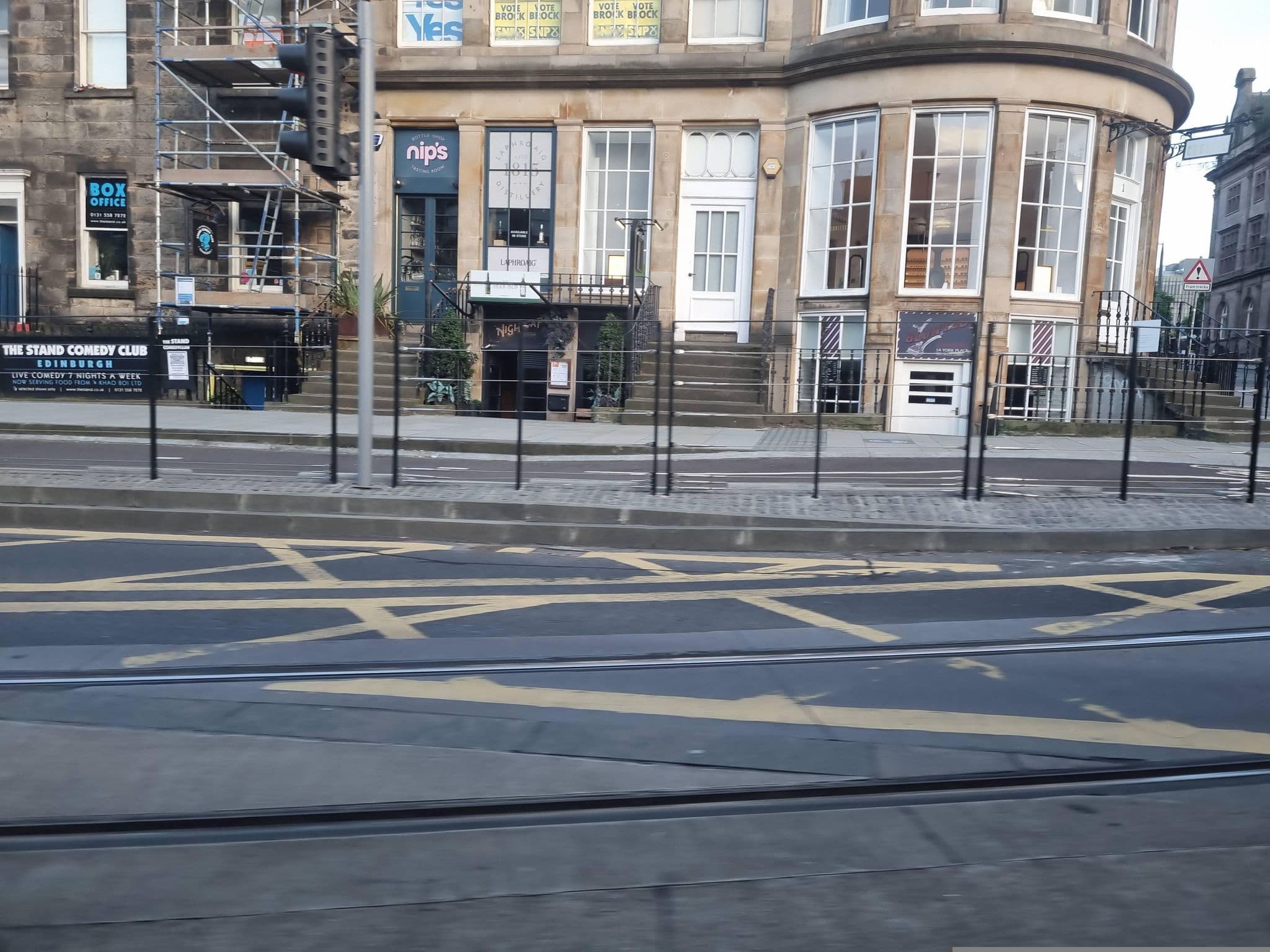 Street view near New Town Hotel, Edinburgh