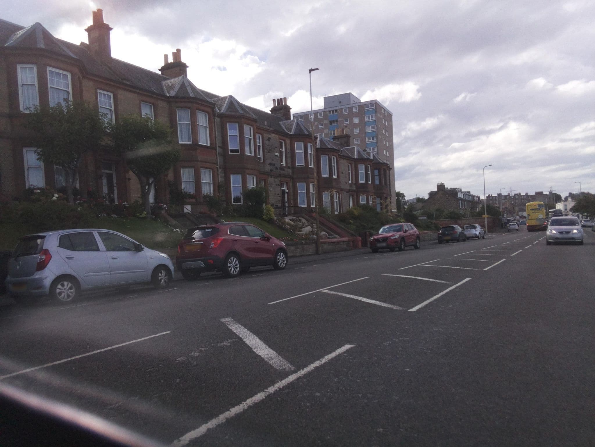 Street view near Seaview Guesthouse, Musselburgh — © southglos (CC BY-SA · Mapillary)