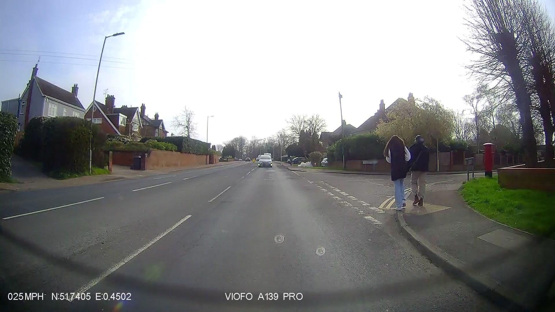 Street view near Aarondale, Chelmsford — © IpswichEdits (CC BY-SA · Mapillary)