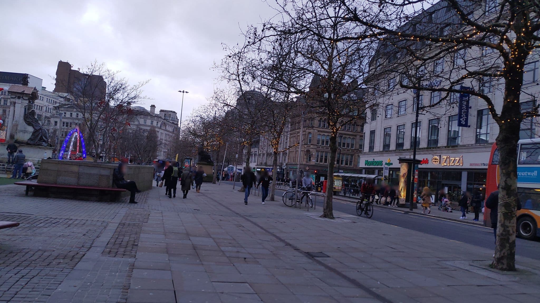 Street view near Travelodge, Manchester — © tonys999 (CC BY-SA · Mapillary)