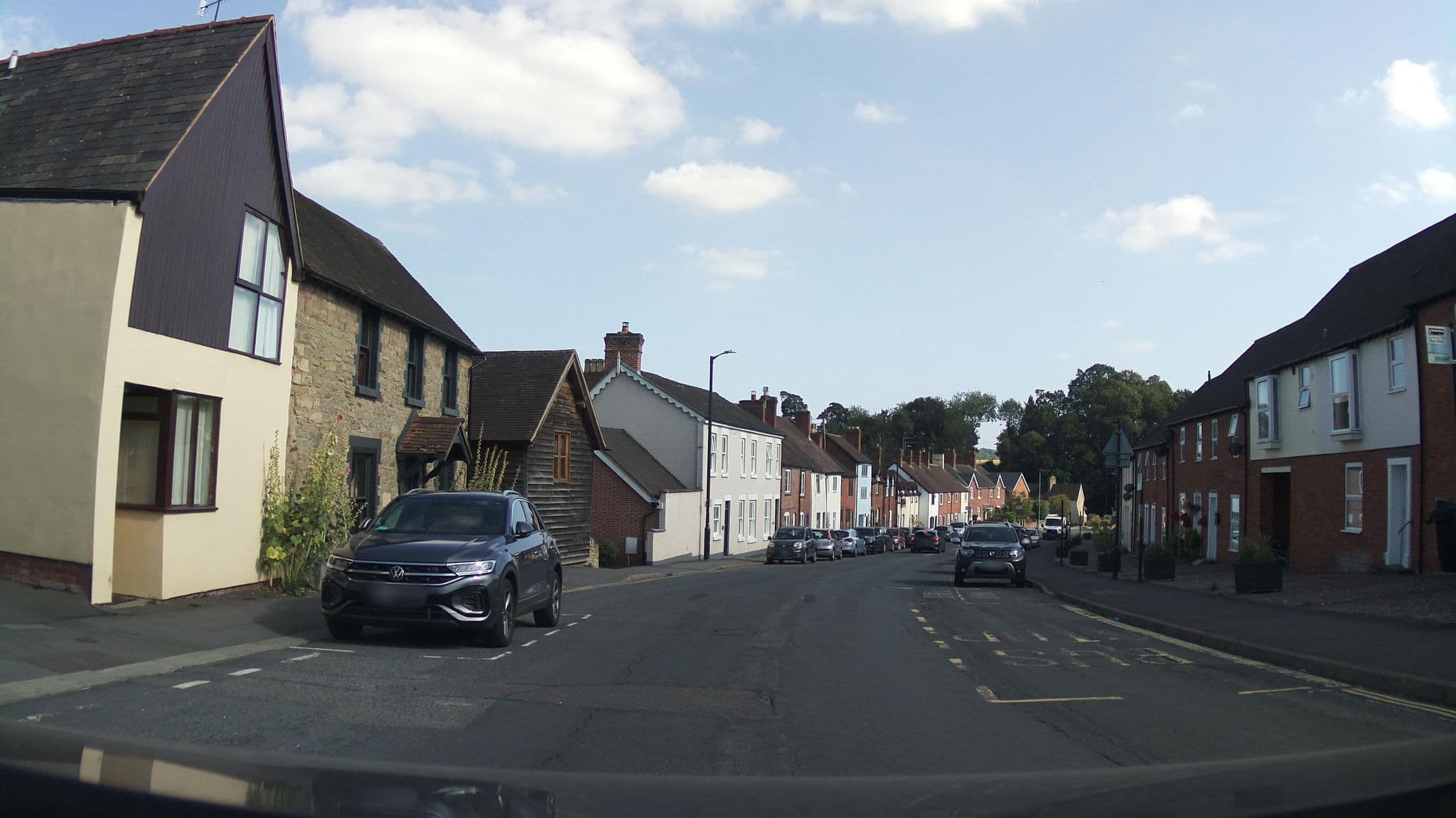Street view near Hen and Chickens, Ludlow — © southglos (CC BY-SA · Mapillary)