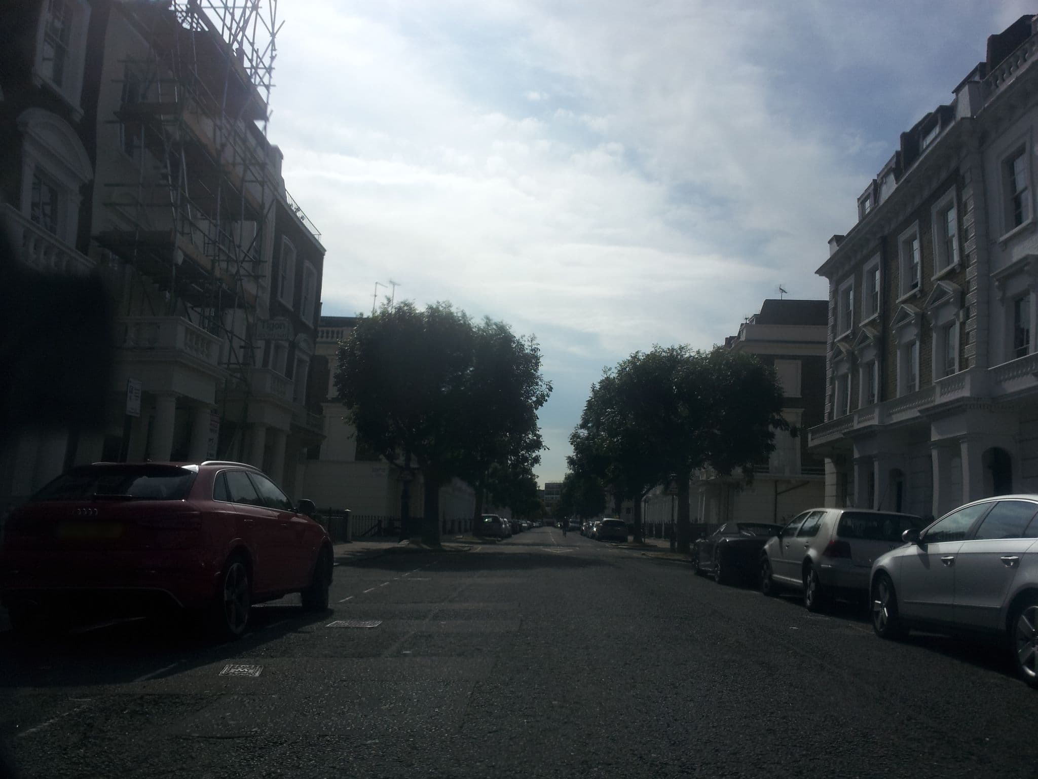 Street view near Artist Residence, Pimlico — © paulbiv (CC BY-SA · Mapillary)