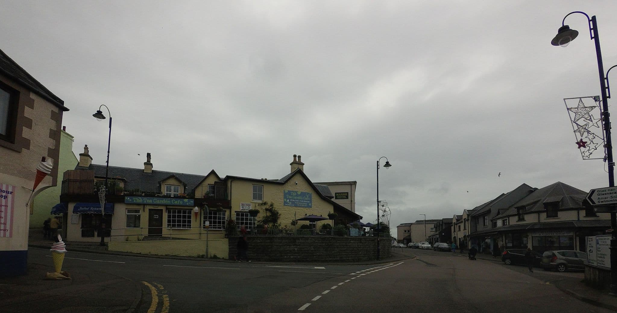Street view near Mallaig Backpackers, Caol