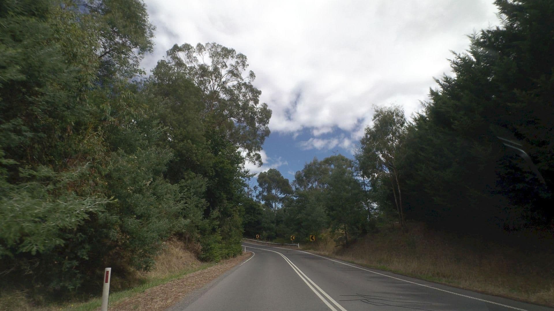 Street view near Loch Memorial Reserve, Nyora — © mander (CC BY-SA · Mapillary)