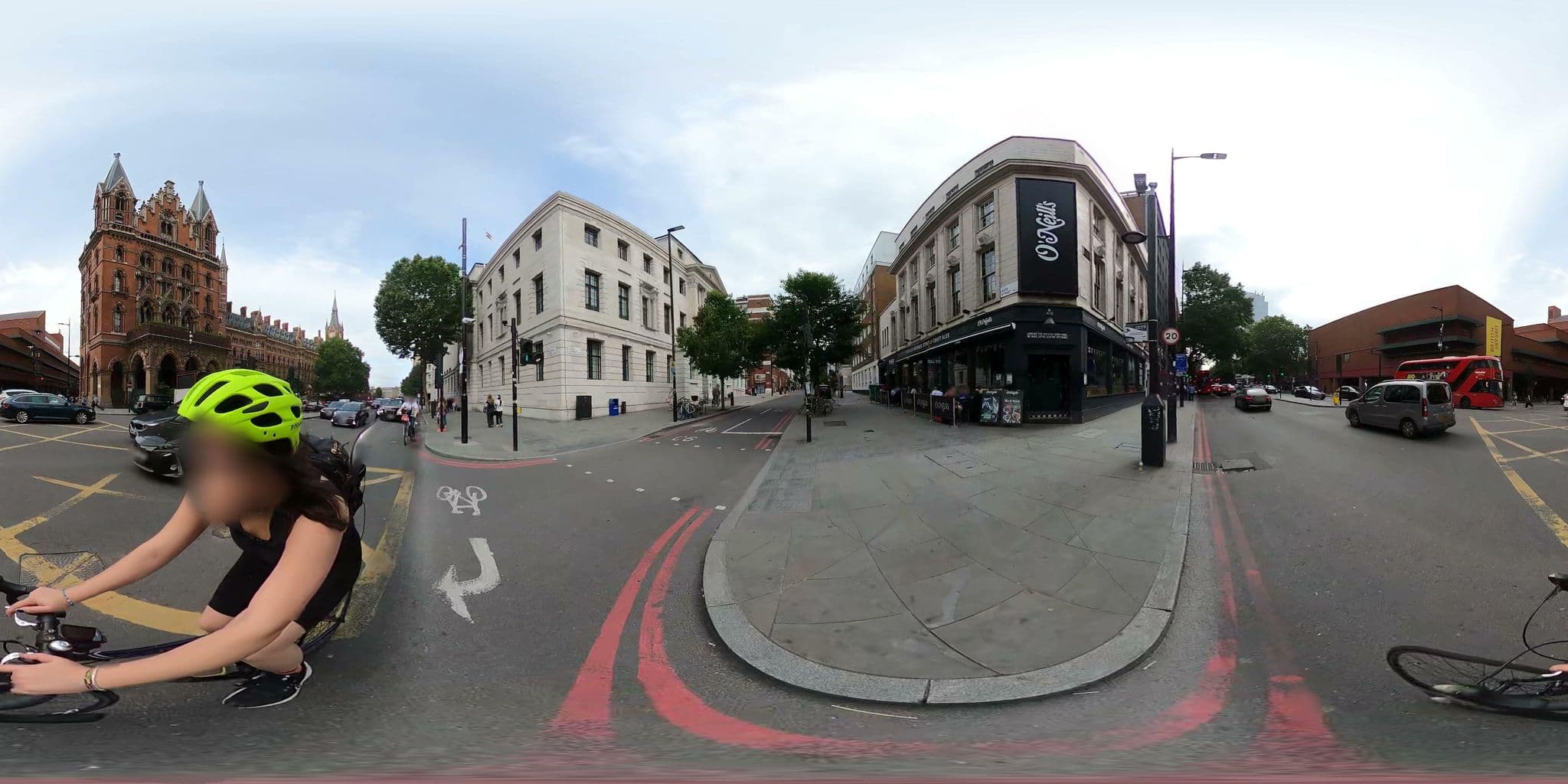 Street view near Premier Inn St Pancras, King's Cross — © cernbyln (CC BY-SA · Mapillary)