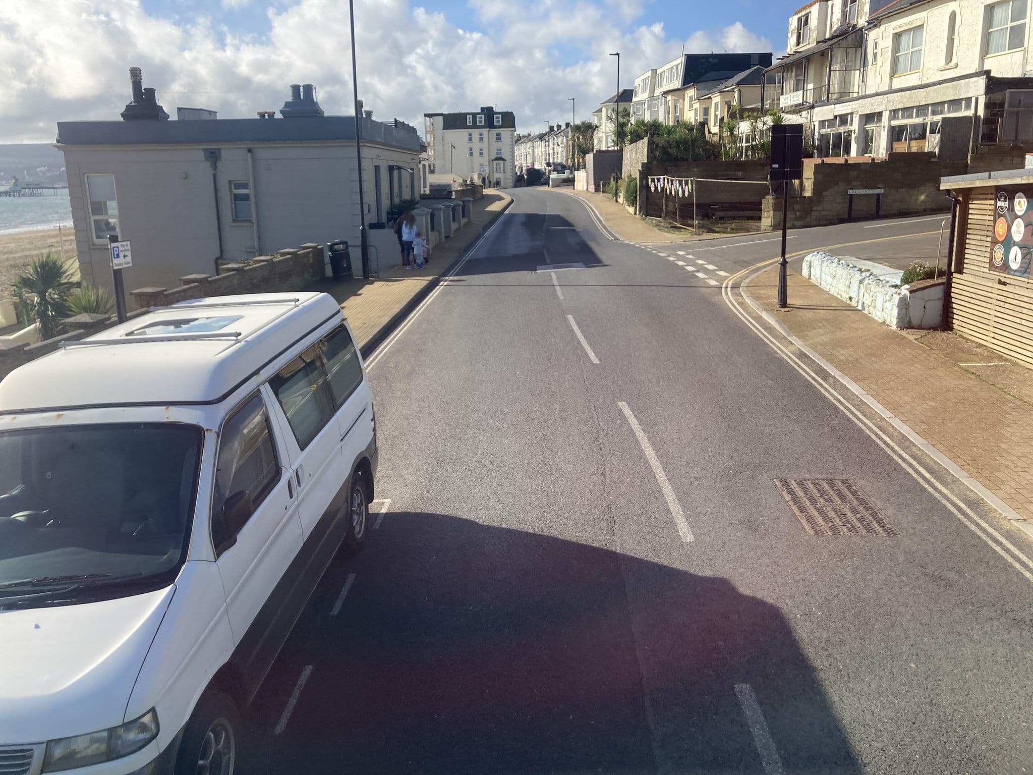Street view near Marina, Sandown — © cjmalone (CC BY-SA · Mapillary)