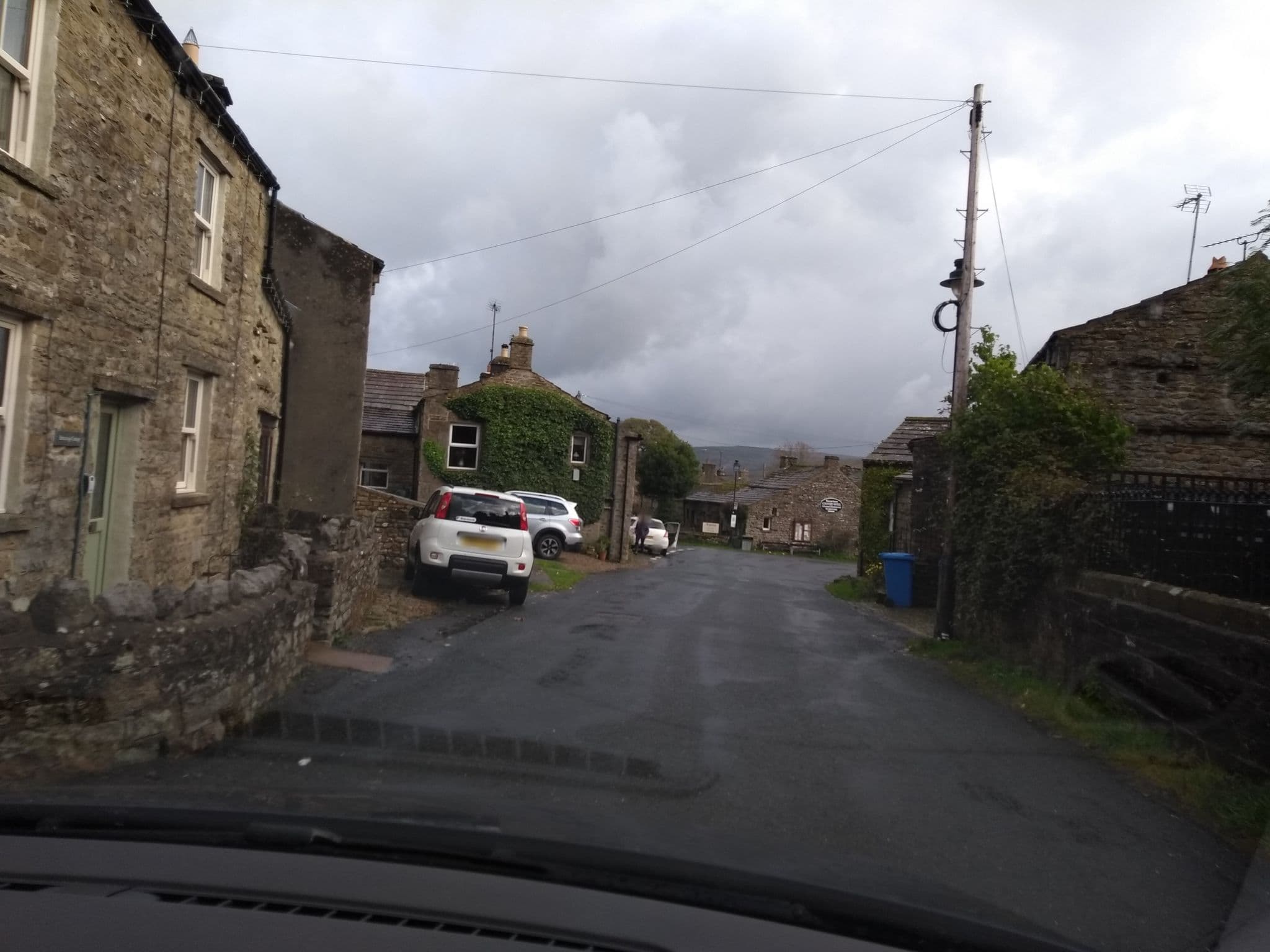 Street view near Buttercup Cottage, Kirkby Stephen — © rob (CC BY-SA · Mapillary)