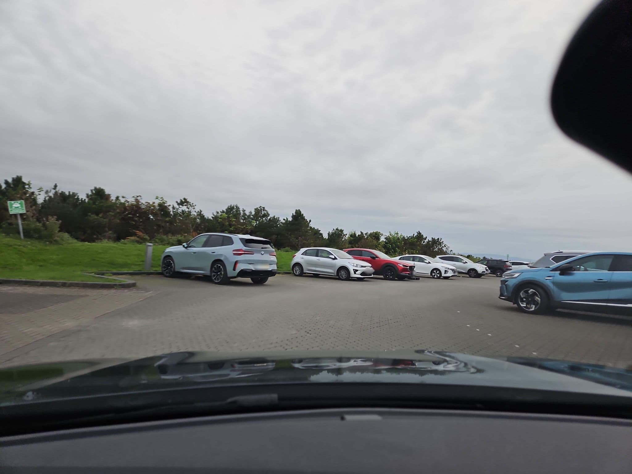 Street view near Causeway Hotel, Bushmills — © toho (CC BY-SA · Mapillary)