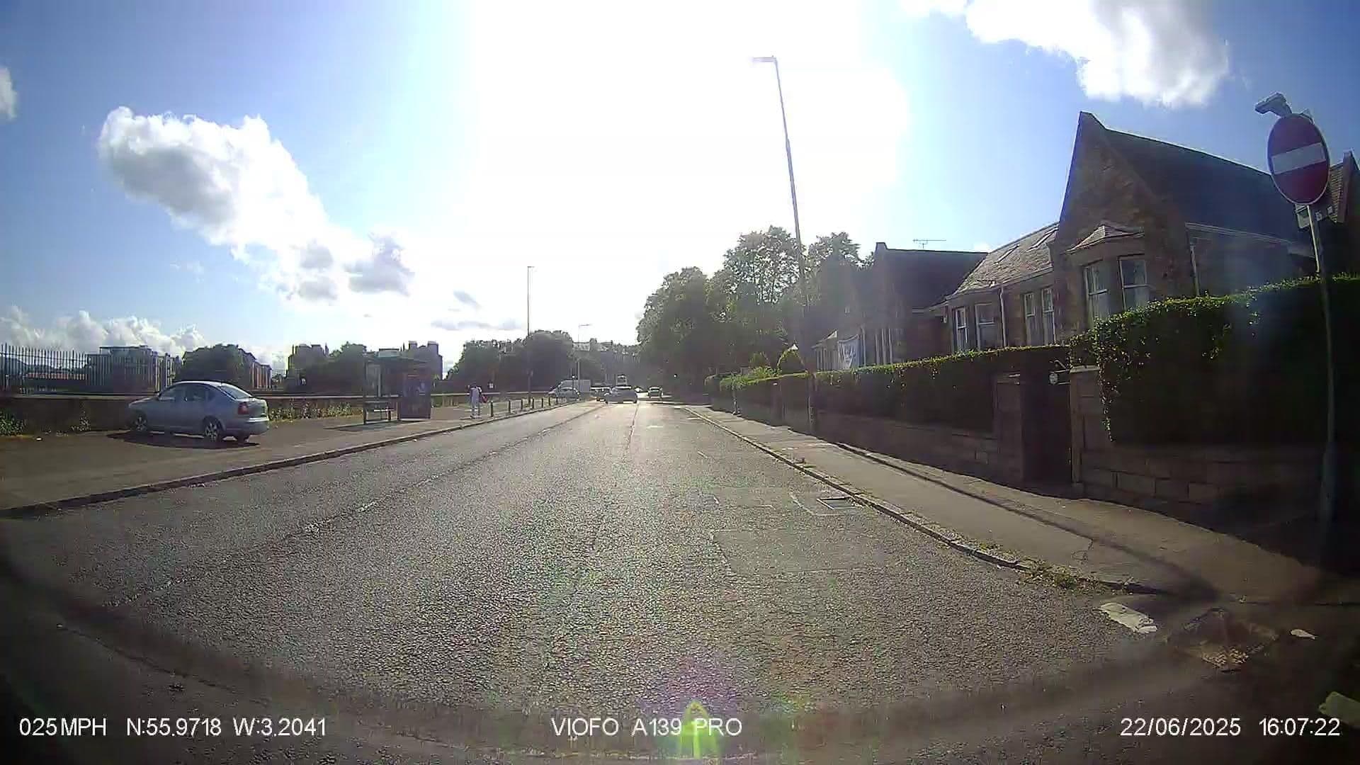 Street view near Brig O' Doon, Edinburgh — © IpswichEdits (CC BY-SA · Mapillary)