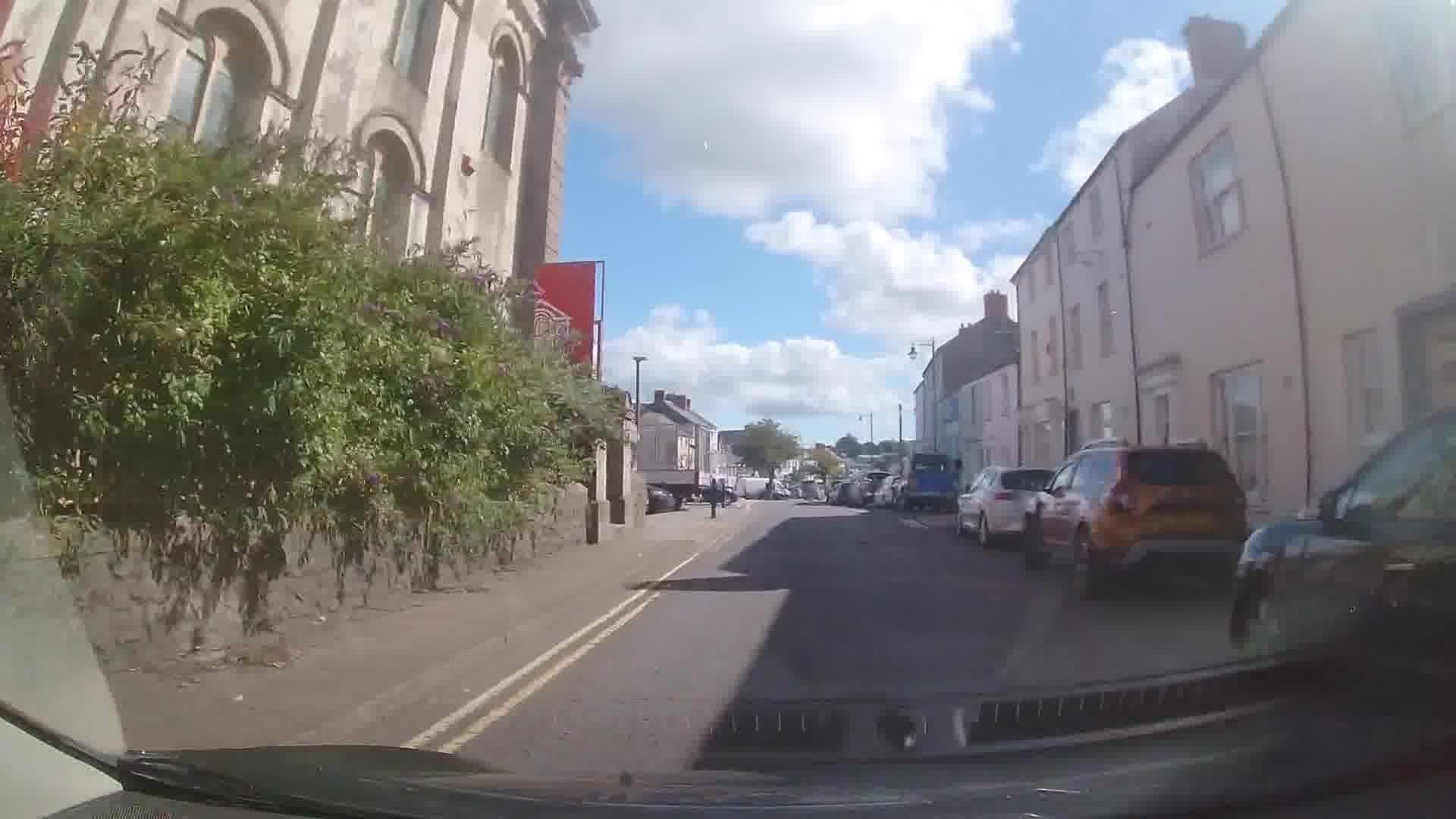 Street view near Pembroke, Pembroke — © trigpoint (CC BY-SA · Mapillary)