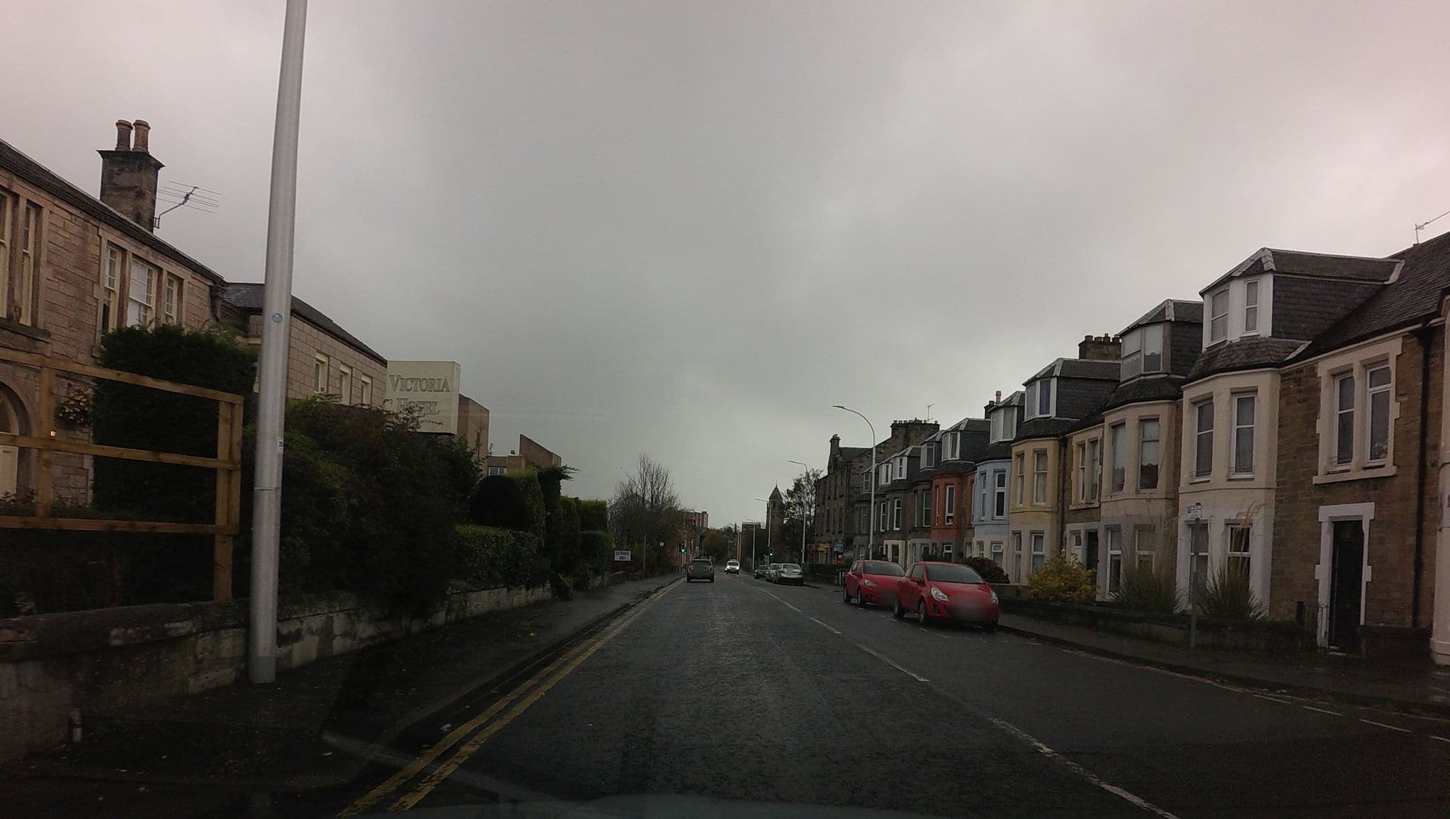 Street view near Victoria Hotel, Kirkcaldy — © hobgoblin (CC BY-SA · Mapillary)