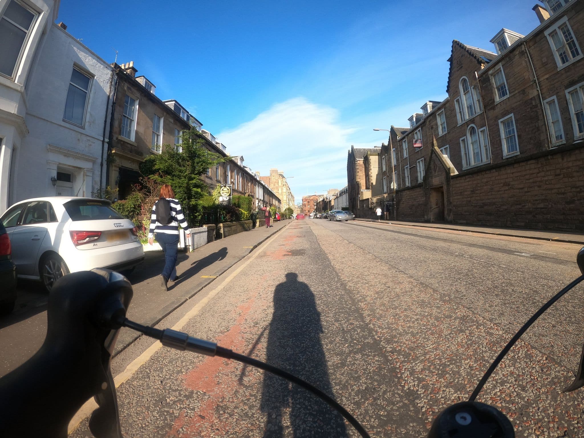 Street view near Kingsview, Edinburgh — © chris (CC BY-SA · Mapillary)