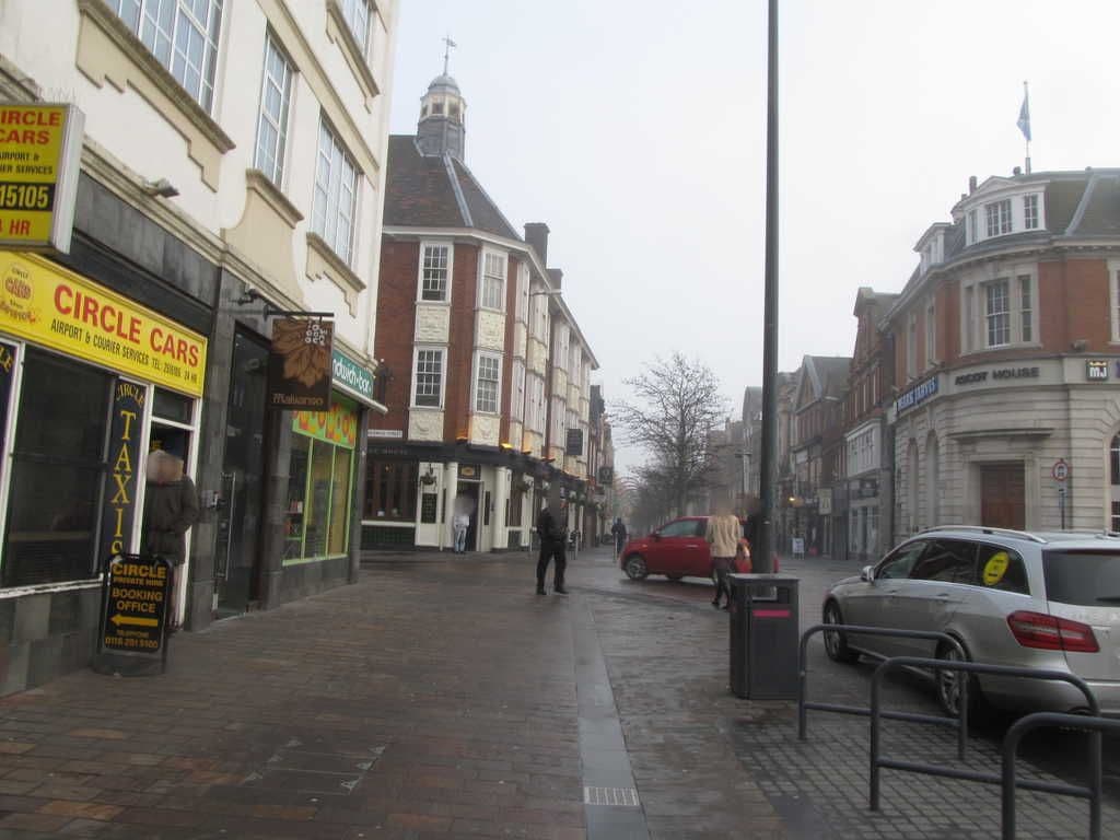 Street view near The Villare Hotel, Leicester — © sk53 (CC BY-SA · Mapillary)