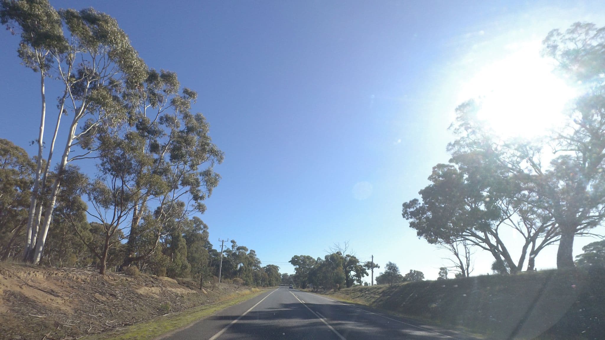 Street view near Elphinstone North Rest Area, Chewton — © mander (CC BY-SA · Mapillary)