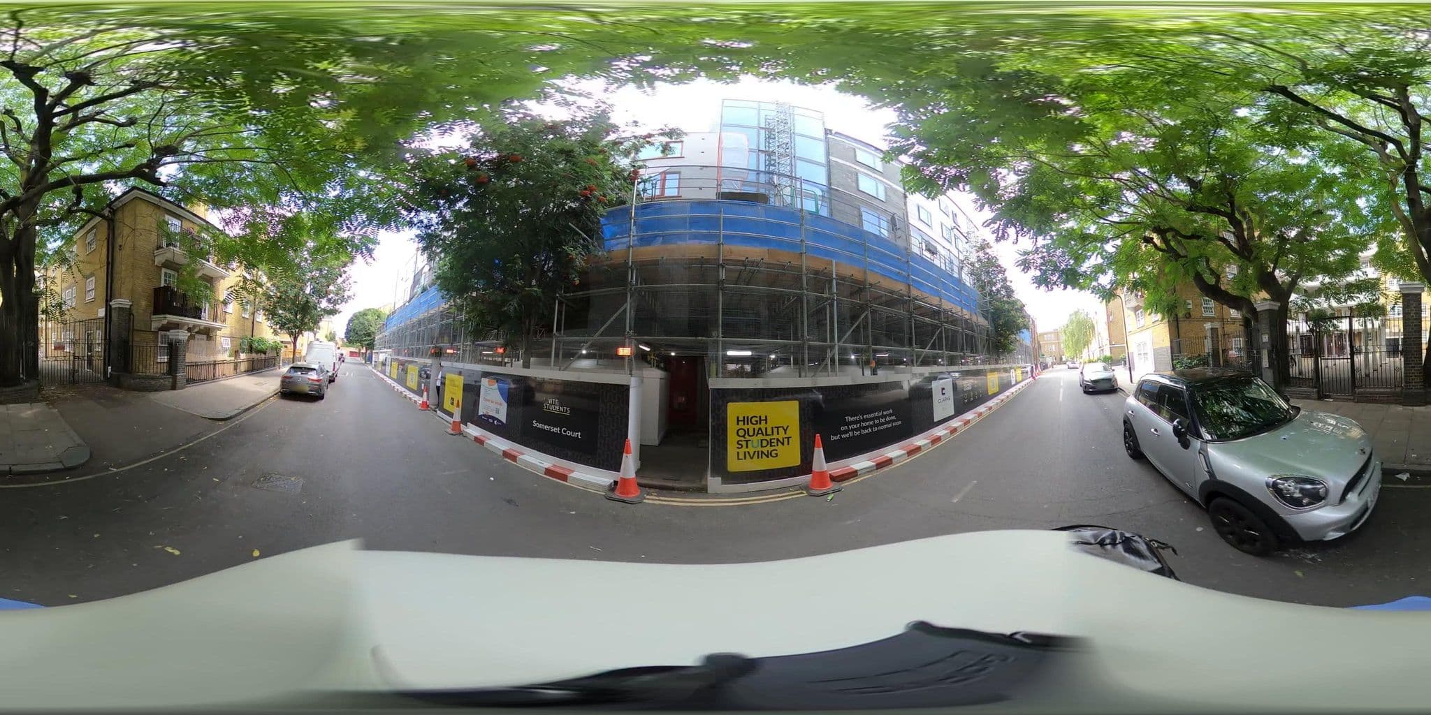 Street view near Somerset Residences, King's Cross — © NatchaponJ (CC BY-SA · Mapillary)
