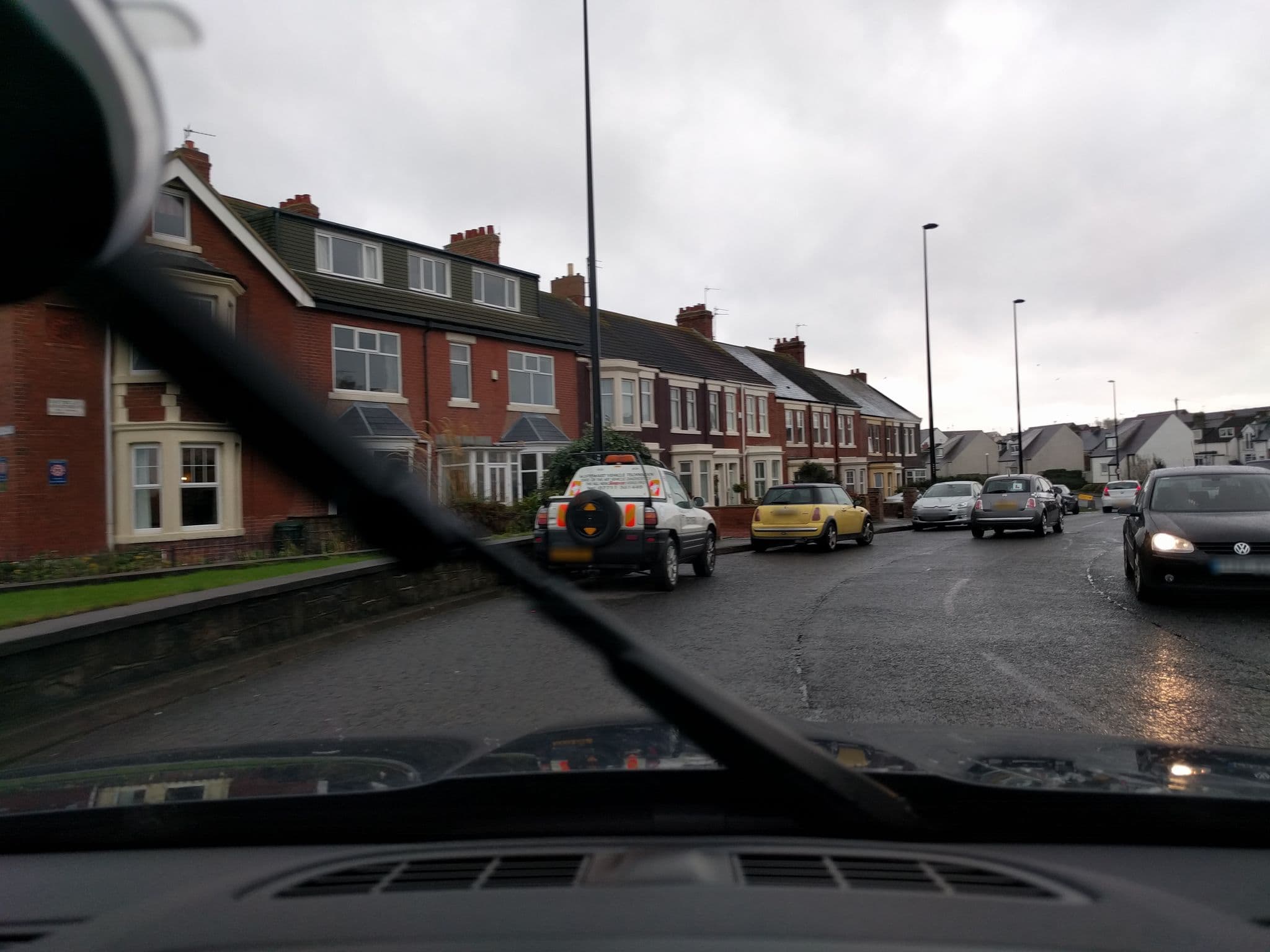Street view near Southcliff Holiday Apartments, Whitley Bay — © floatingboater (CC BY-SA · Mapillary)