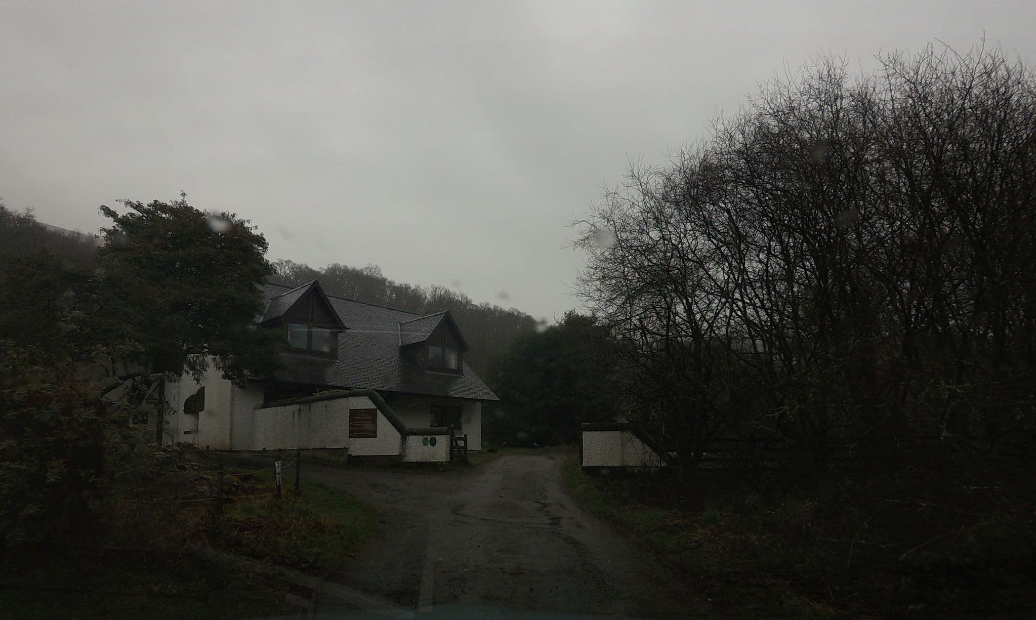 Street view near Ben Lomond Bunkhouse, Garelochhead — © hobgoblin (CC BY-SA · Mapillary)