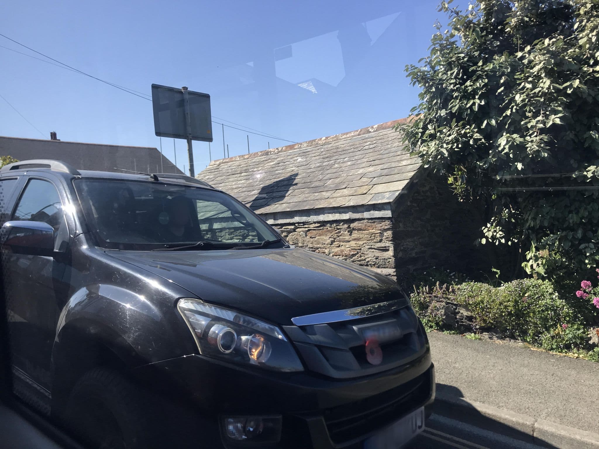 Street view near Wayside B&B, Polzeath — © miguel_andrade (CC BY-SA · Mapillary)