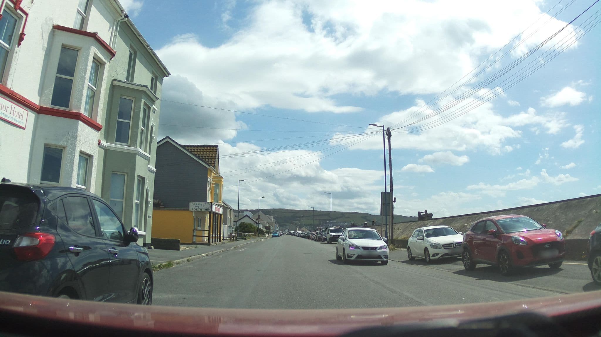 Street view near Glanmor Hotel, Borth — © southglos (CC BY-SA · Mapillary)