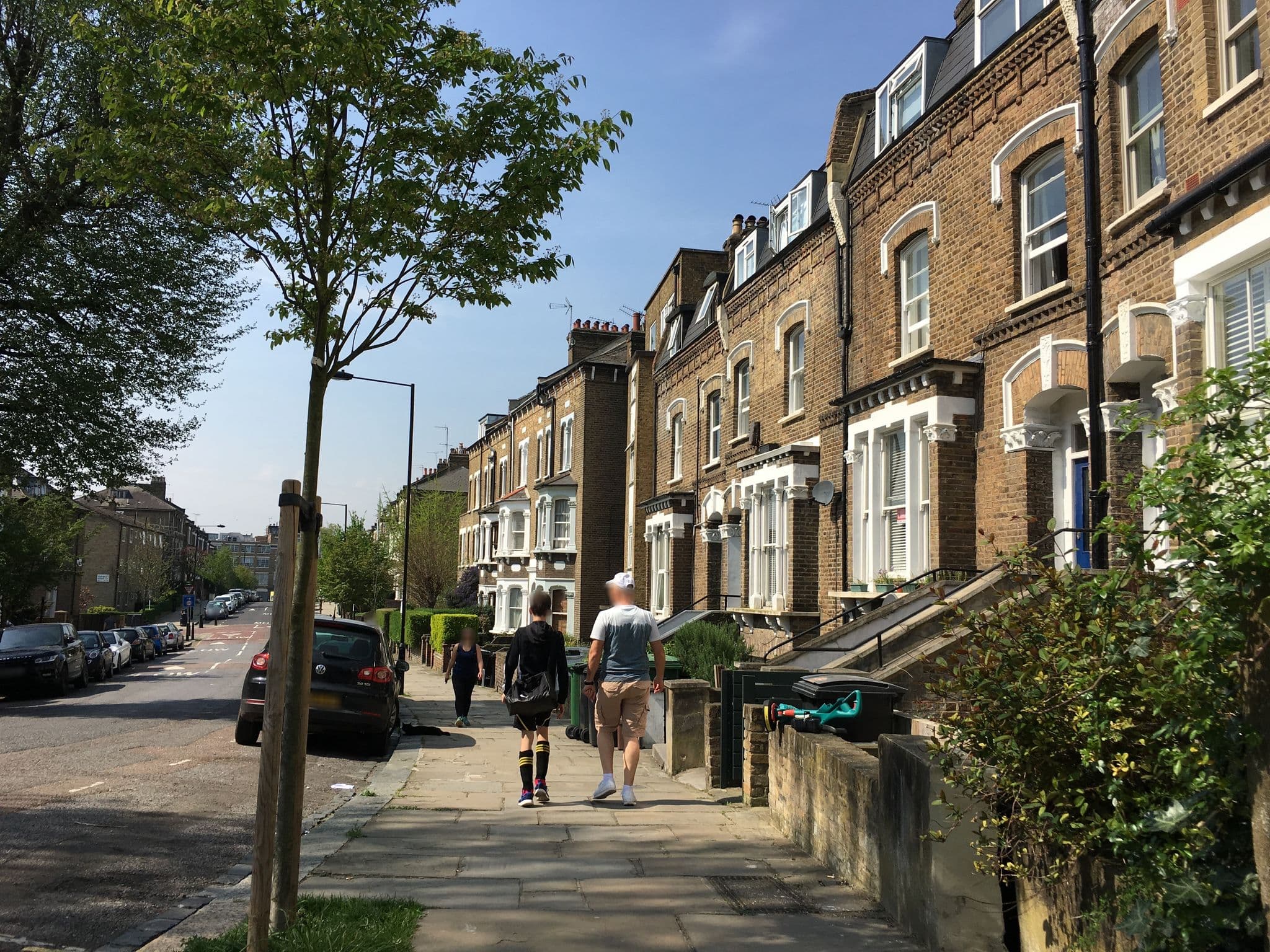Street view near Vlad, Holloway — © gness (CC BY-SA · Mapillary)