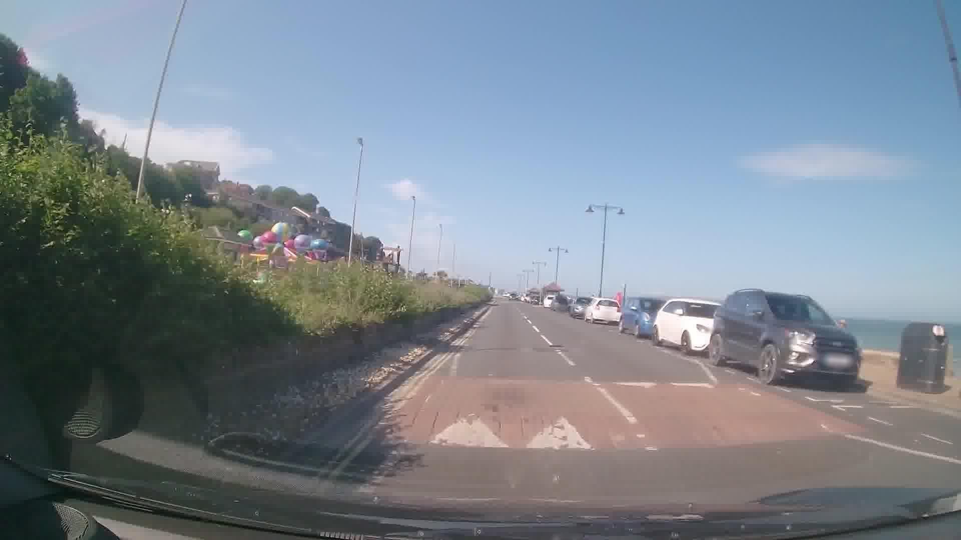 Street view near Sunrise Hotel, Shanklin — © trigpoint (CC BY-SA · Mapillary)