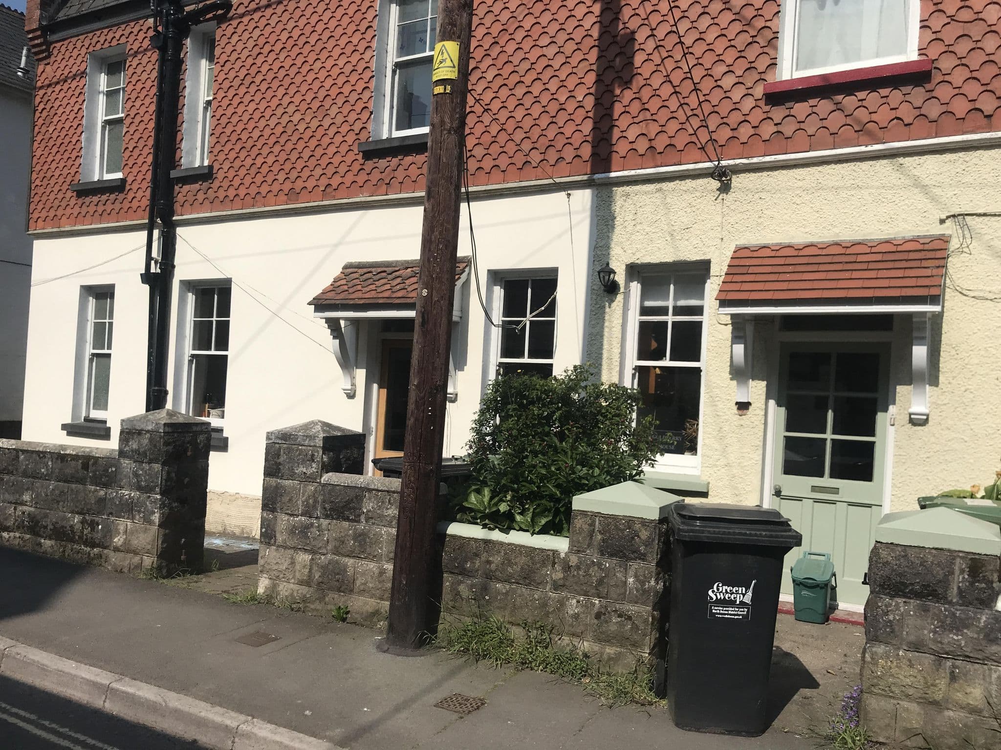 Street view near Acorns, Combe Martin — © miguel_andrade (CC BY-SA · Mapillary)