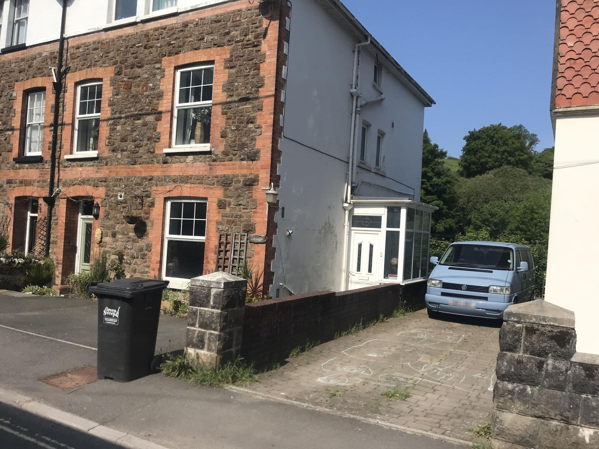 Street view near Channel Vista, Combe Martin — © miguel_andrade (CC BY-SA · Mapillary)