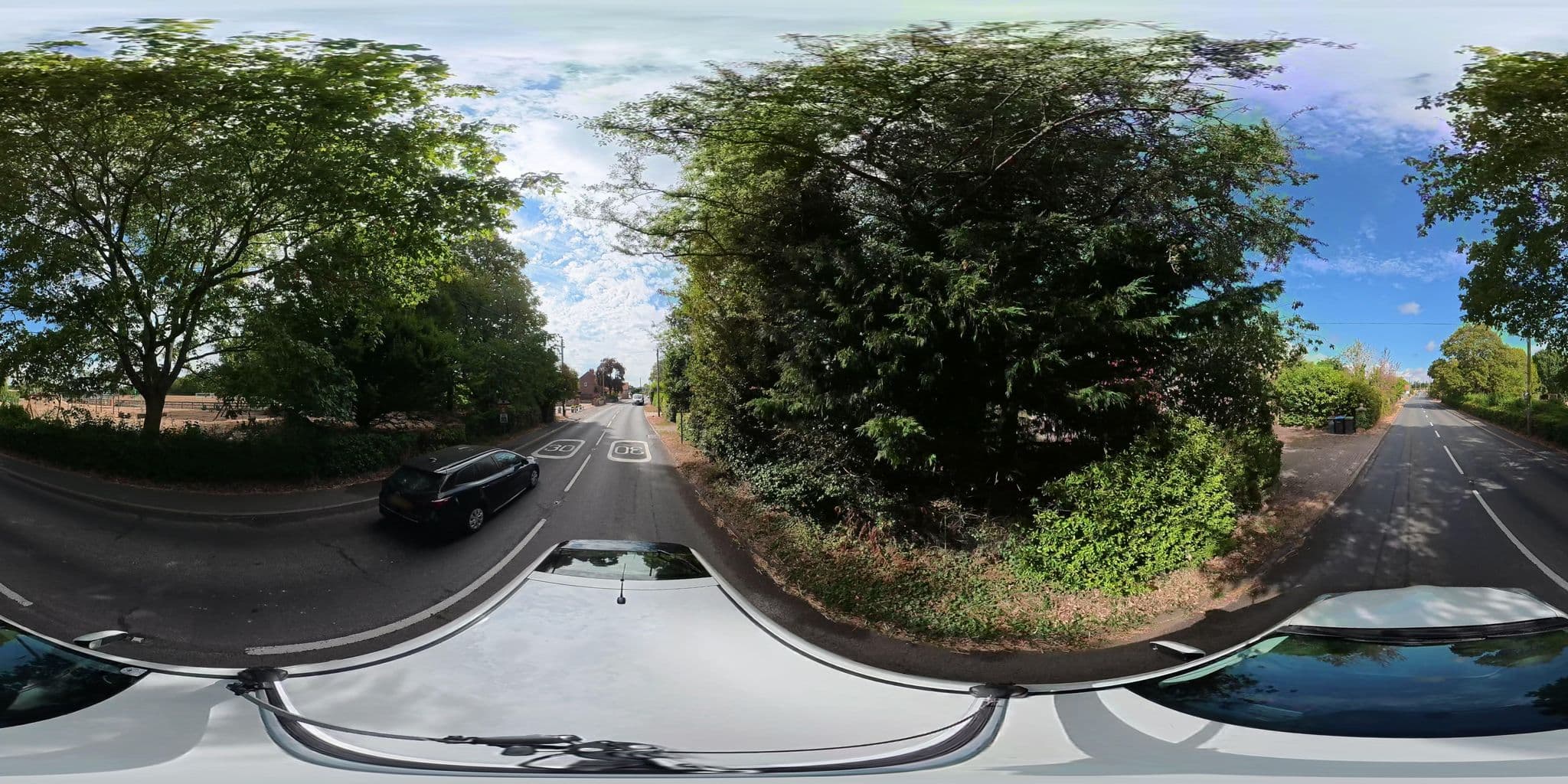 Street view near Orchard House B&B, Woolpit — © osmplus_org (CC BY-SA · Mapillary)