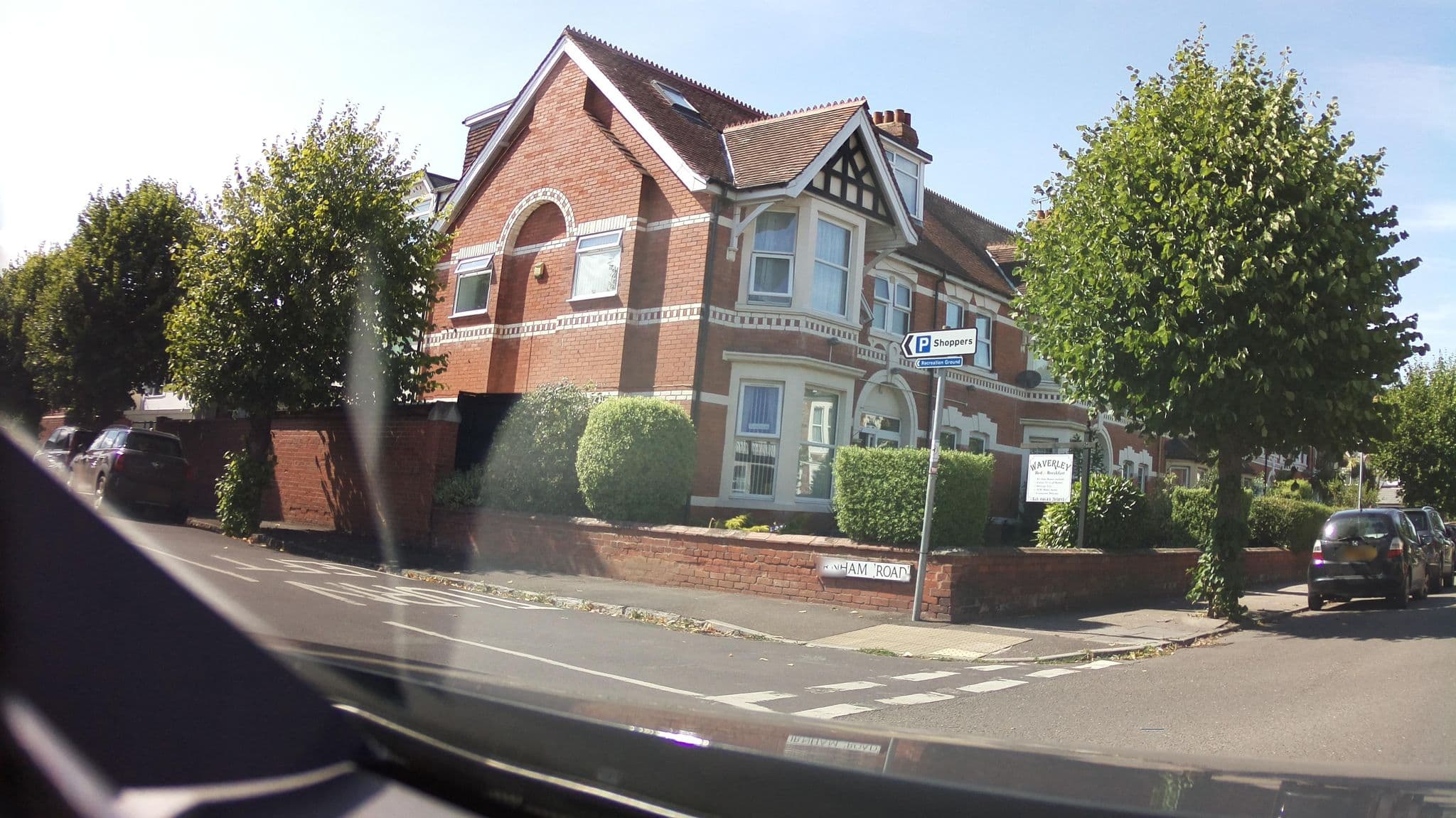 Street view near Kenella House, Minehead — © southglos (CC BY-SA · Mapillary)