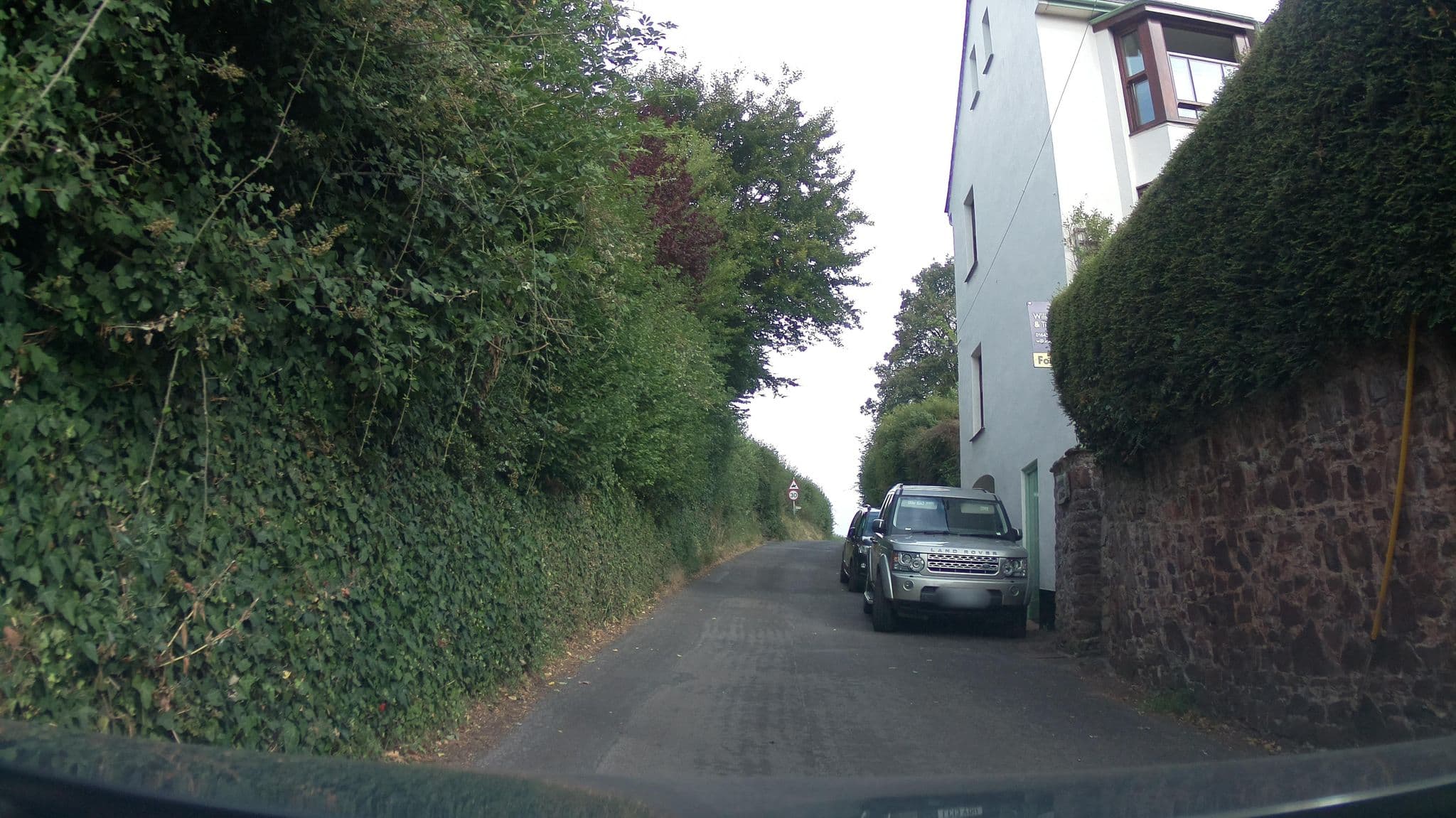 Street view near Buttercross, Minehead — © southglos (CC BY-SA · Mapillary)