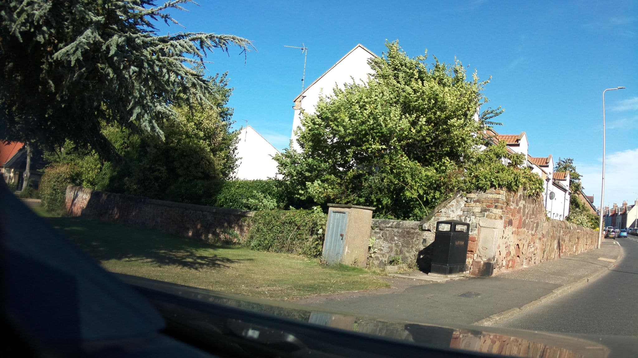 Street view near Gardens lodge, Dunbar — © southglos (CC BY-SA · Mapillary)