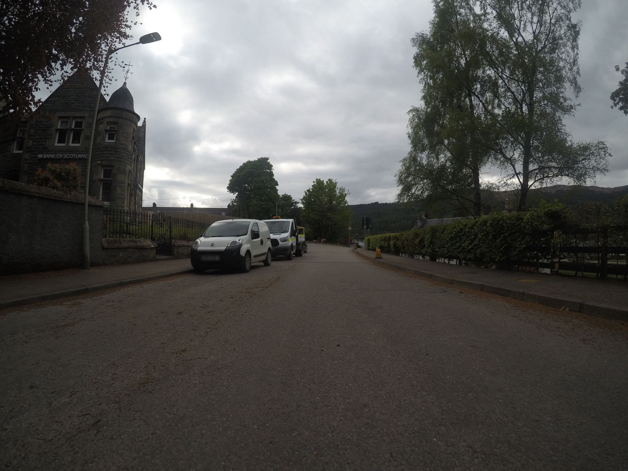 Street view near Bank House B&B, Drumnadrochit — © chrisbeddow (CC BY-SA · Mapillary)