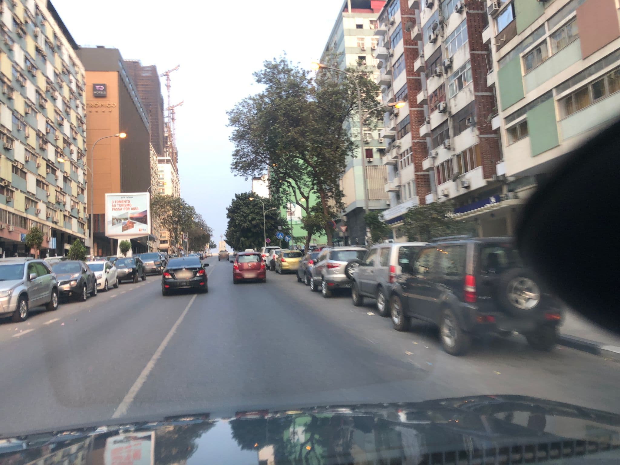 Street view near Hotel Tivoli, Ingombota — © via (CC BY-SA · Mapillary)