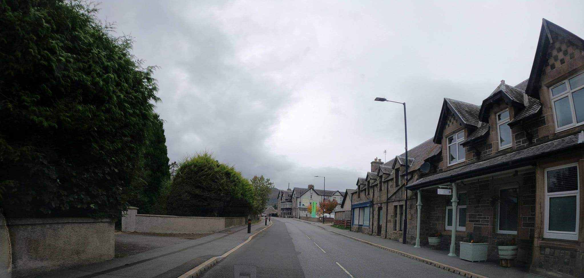 Street view near Clune House, Newtonmore — © hobgoblin (CC BY-SA · Mapillary)