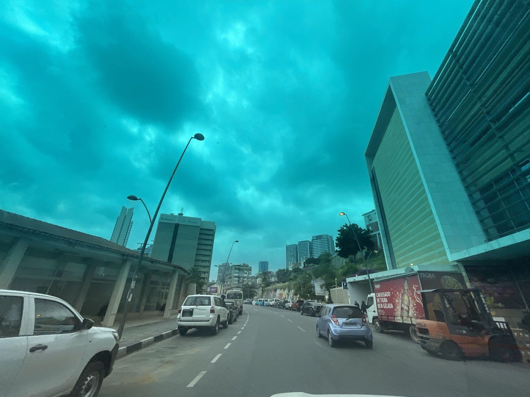 Street view near Hotel Epic Sana Luanda, Ingombota — © Manolo23 (CC BY-SA · Mapillary)