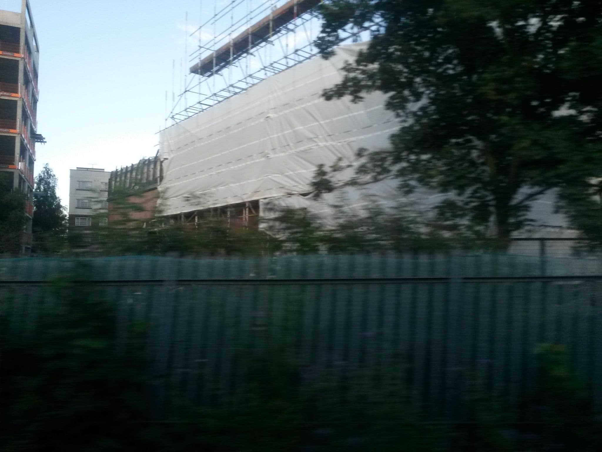 Street view near 43 Cherry Orchard Road, Croydon — © agatefilm (CC BY-SA · Mapillary)