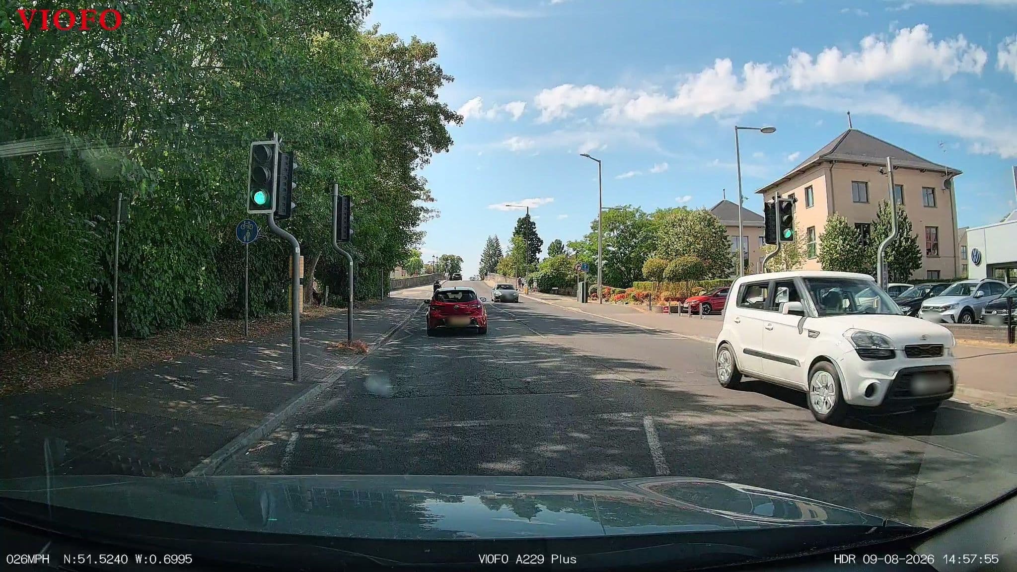Street view near B & B, Taplow — © RyanBush (CC BY-SA · Mapillary)