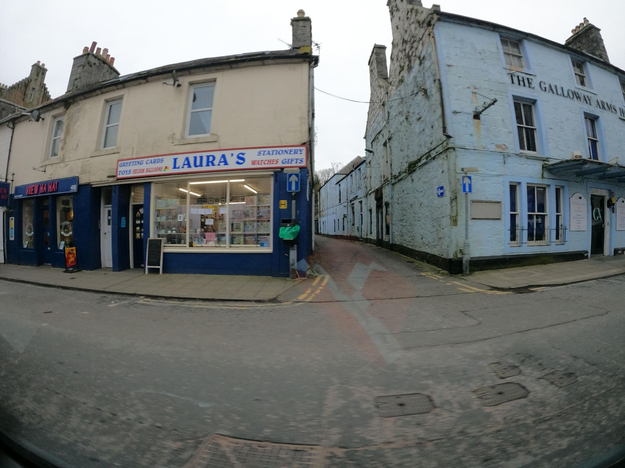 Street view near The Galloway Arms Hotel, Newton Stewart — © hobgoblin (CC BY-SA · Mapillary)