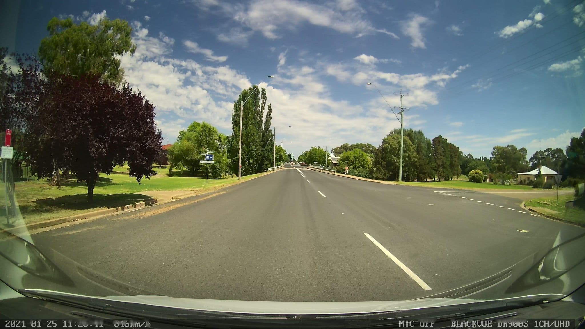 Street view near Boorowa Rest Area, Boorowa — © bob3bob3 (CC BY-SA · Mapillary)