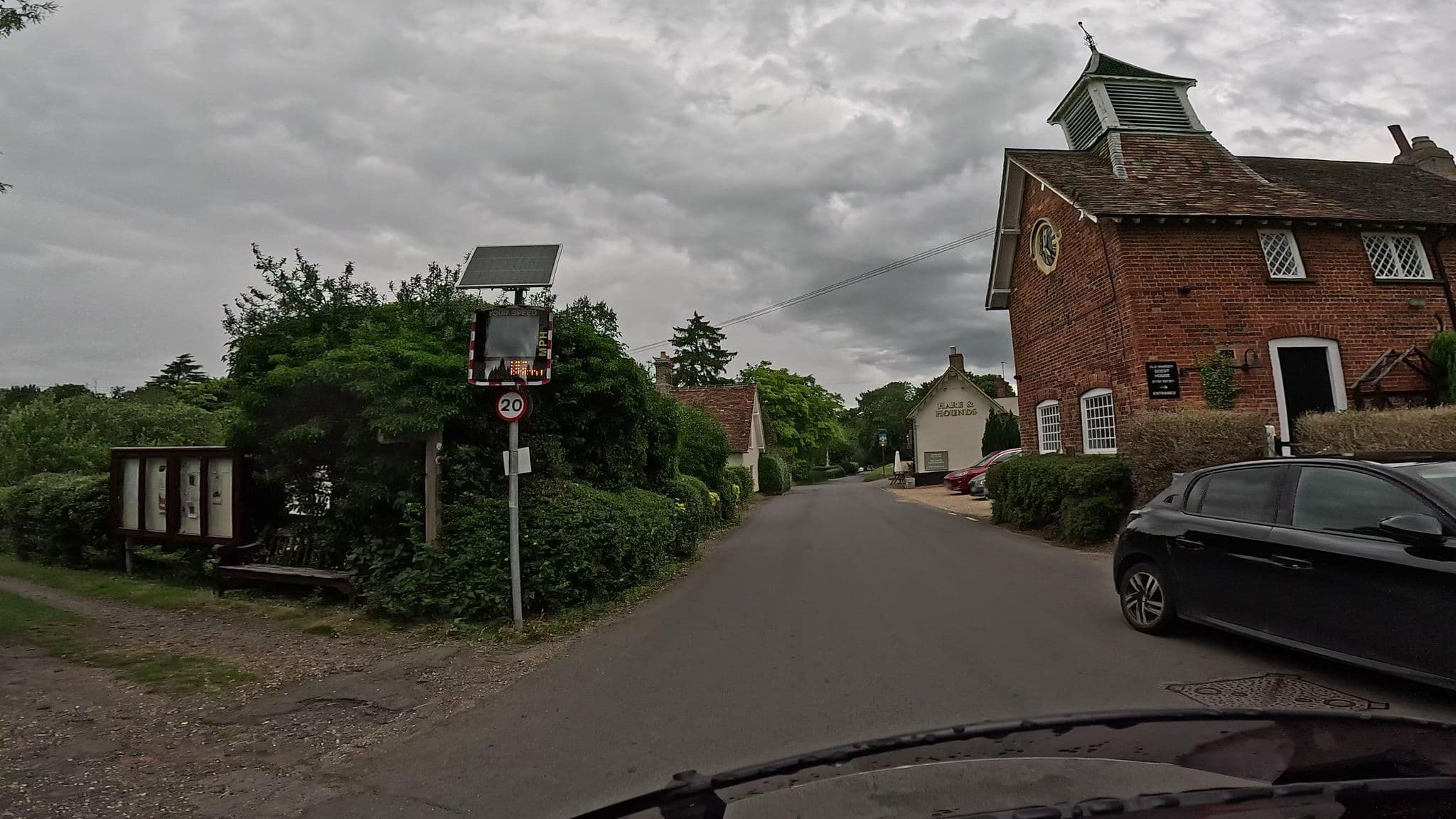 Street view near Old Warden Guest House, Chicksands — © wasd42 (CC BY-SA · Mapillary)