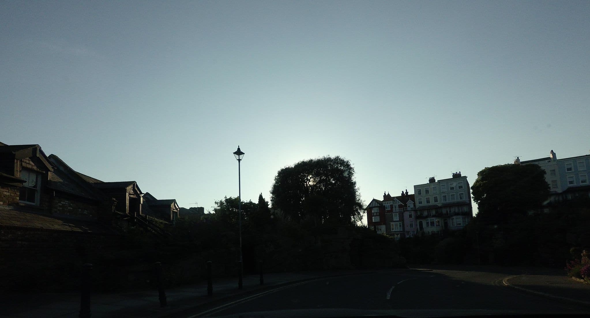 Street view near The Oak Hotel, Ramsgate — © tallguy (CC BY-SA · Mapillary)
