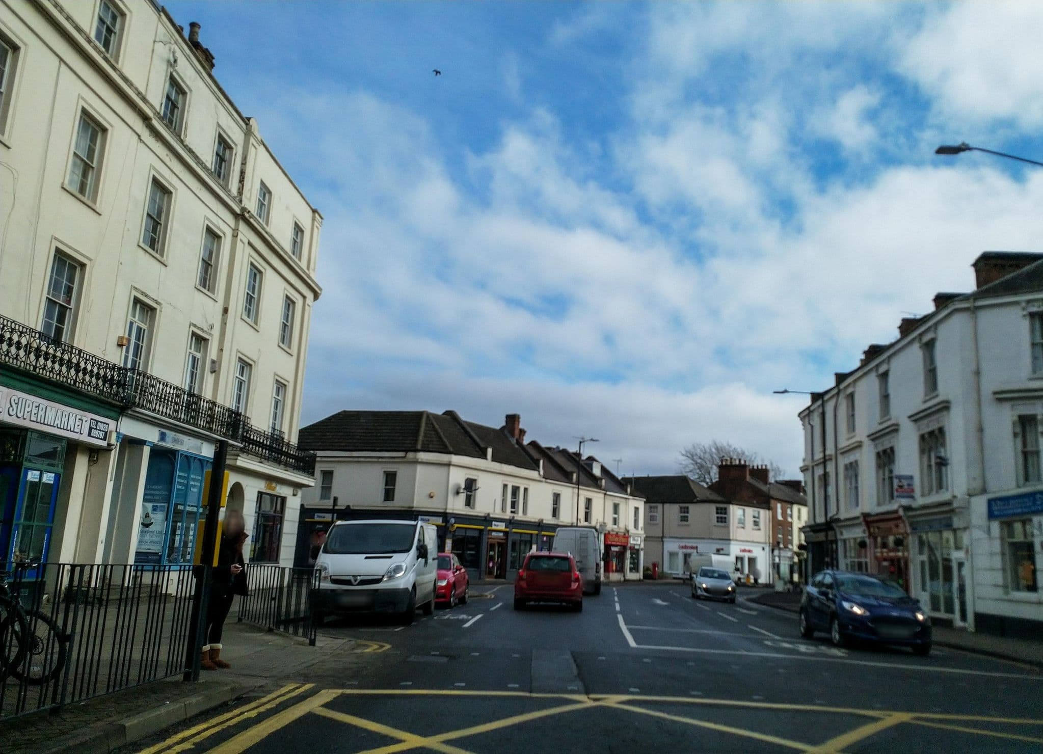 Street view near Thomas James Hotel, Royal Leamington Spa — © laye (CC BY-SA · Mapillary)