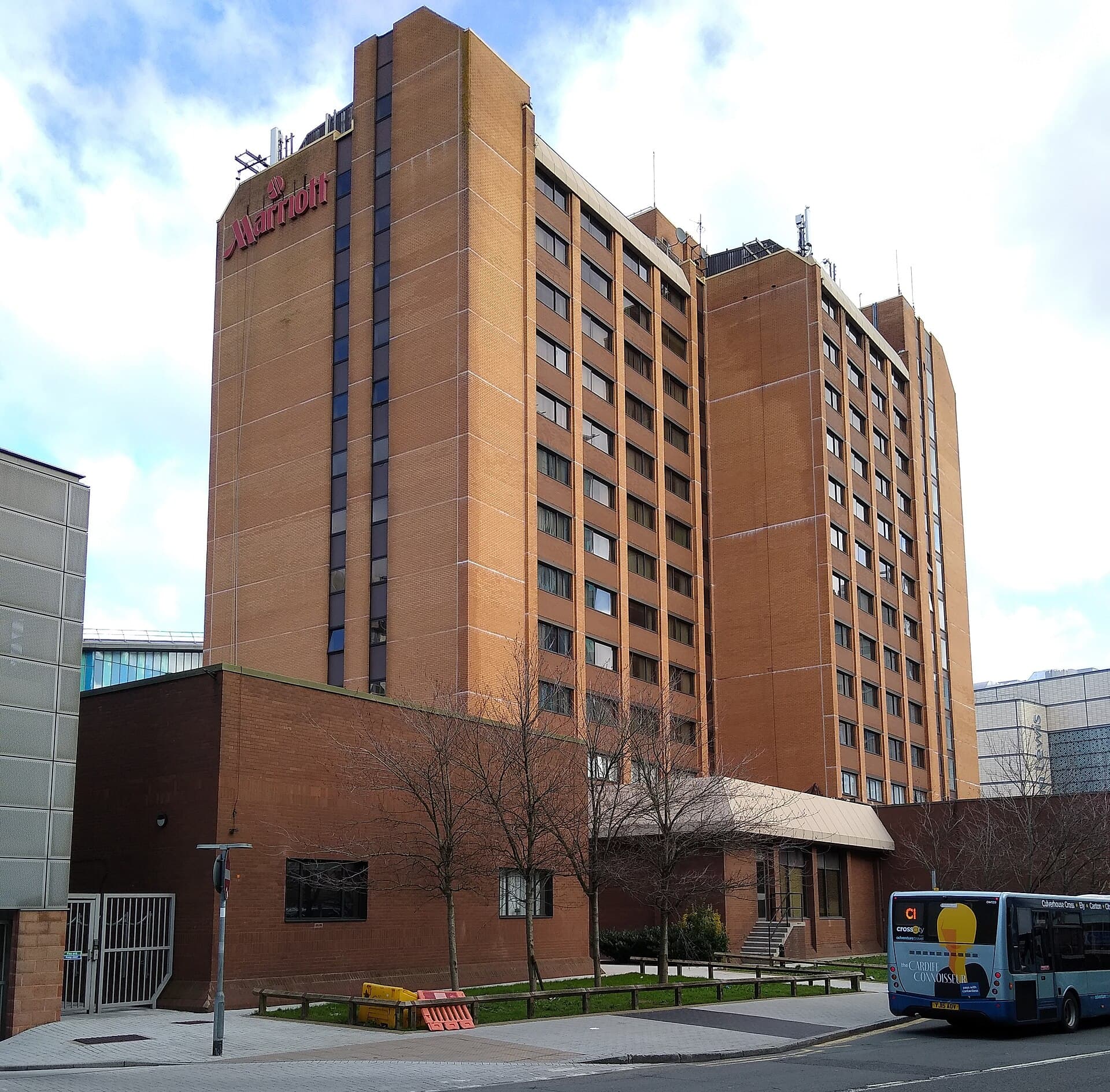 Marriott (via Wikimedia Commons, CC0)