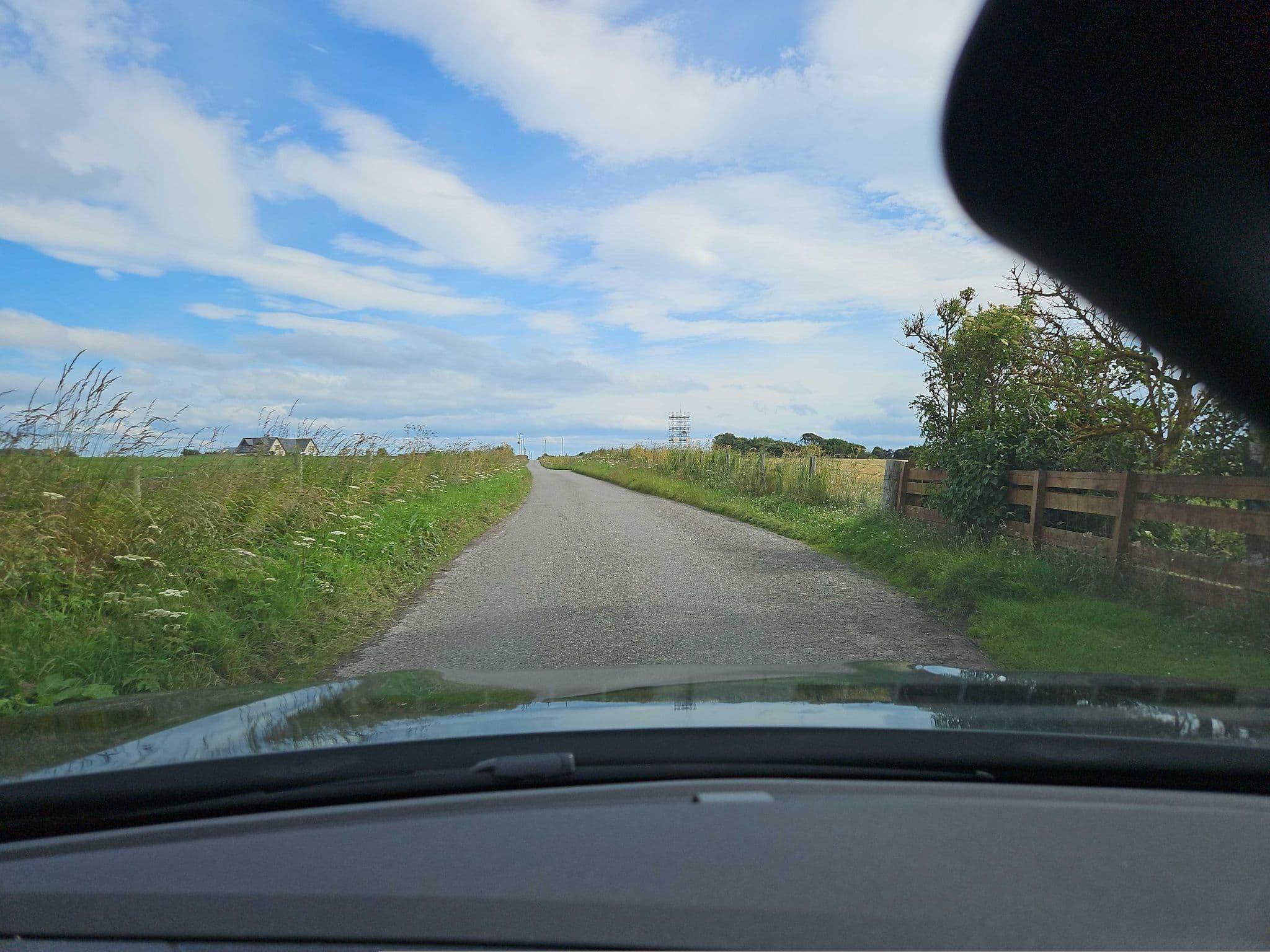 Street view near Grieve's Cottage, Balintore — © toho (CC BY-SA · Mapillary)
