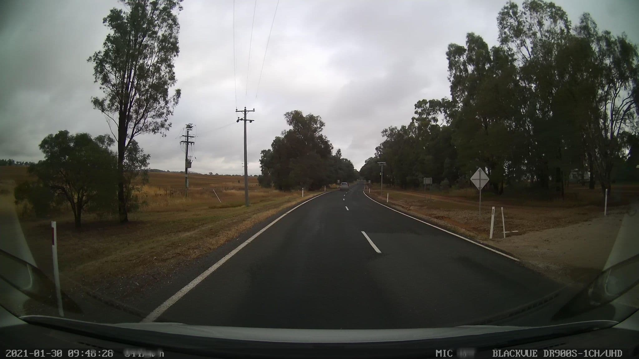 Street view near Burrumbuttock Hall, Jindera — © bob3bob3 (CC BY-SA · Mapillary)