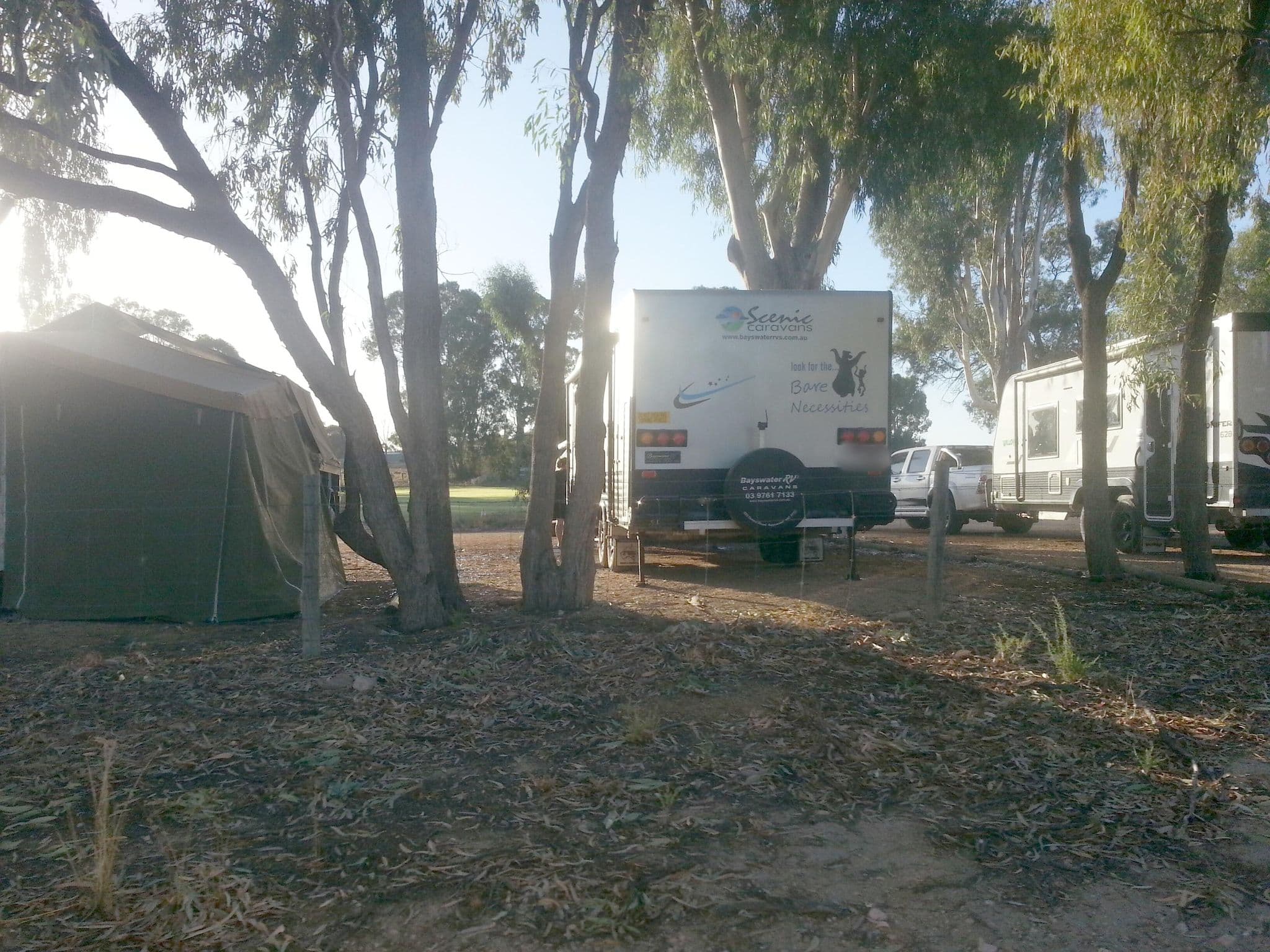 Street view near Cadell Caravan and Camping Park, Waikerie — © bob3bob3 (CC BY-SA · Mapillary)