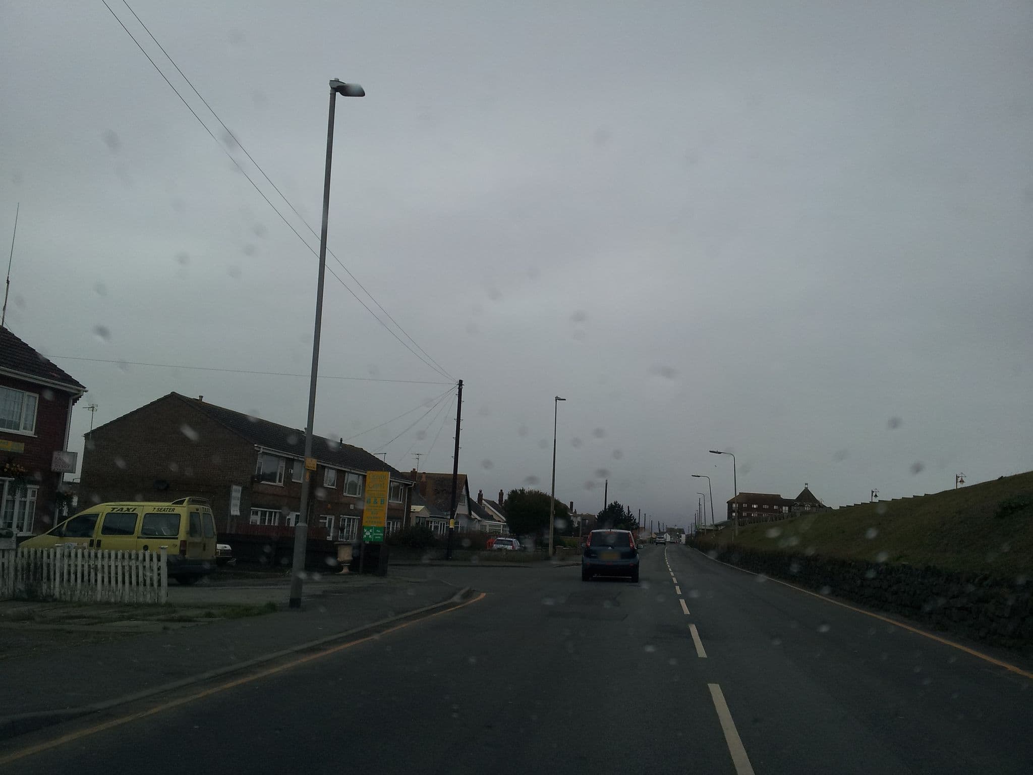 Street view near Ocean Court Guesthouse, Mablethorpe — © adam2 (CC BY-SA · Mapillary)