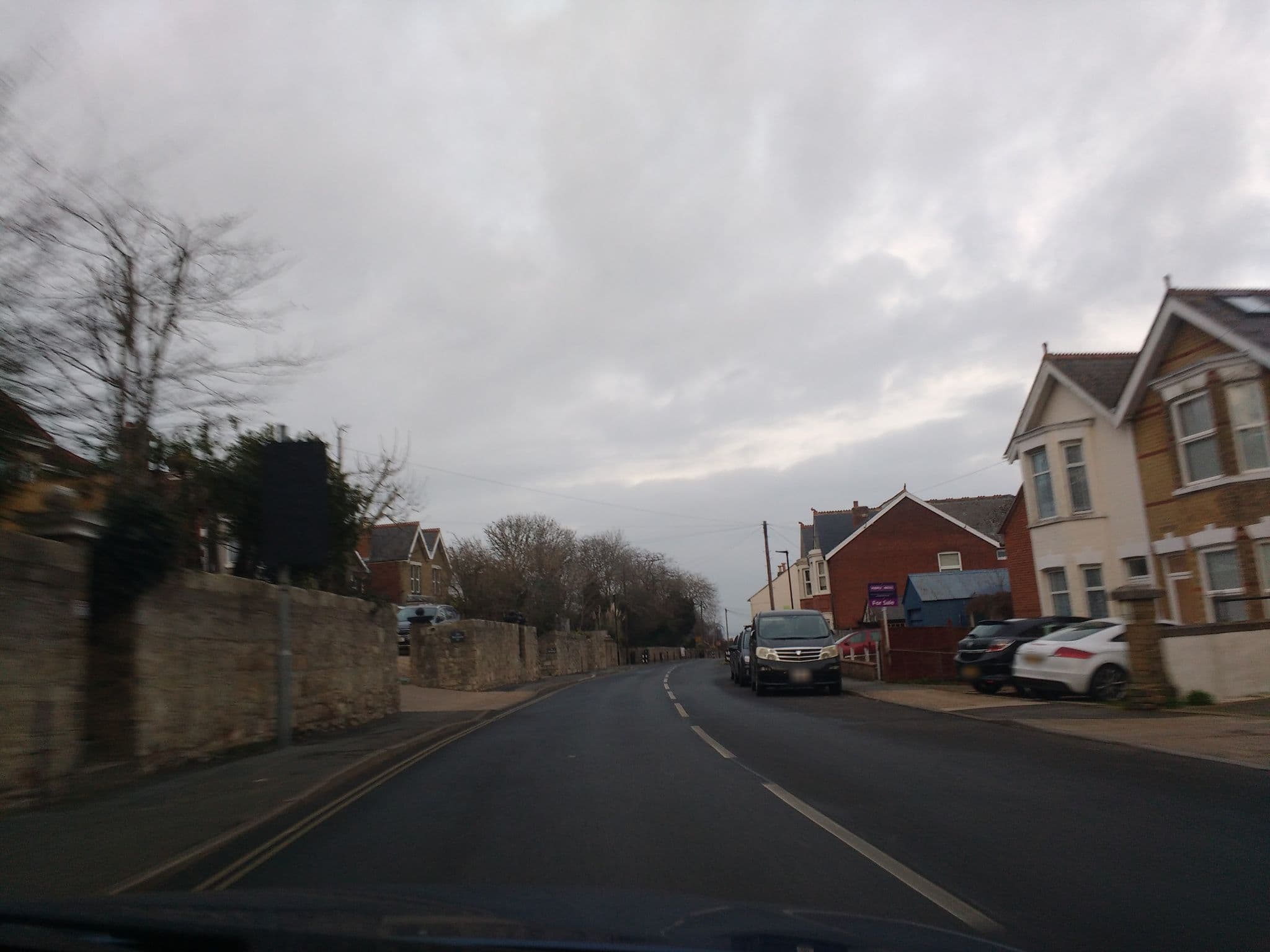 Street view near Onefifty, Cowes — © oferreira (CC BY-SA · Mapillary)