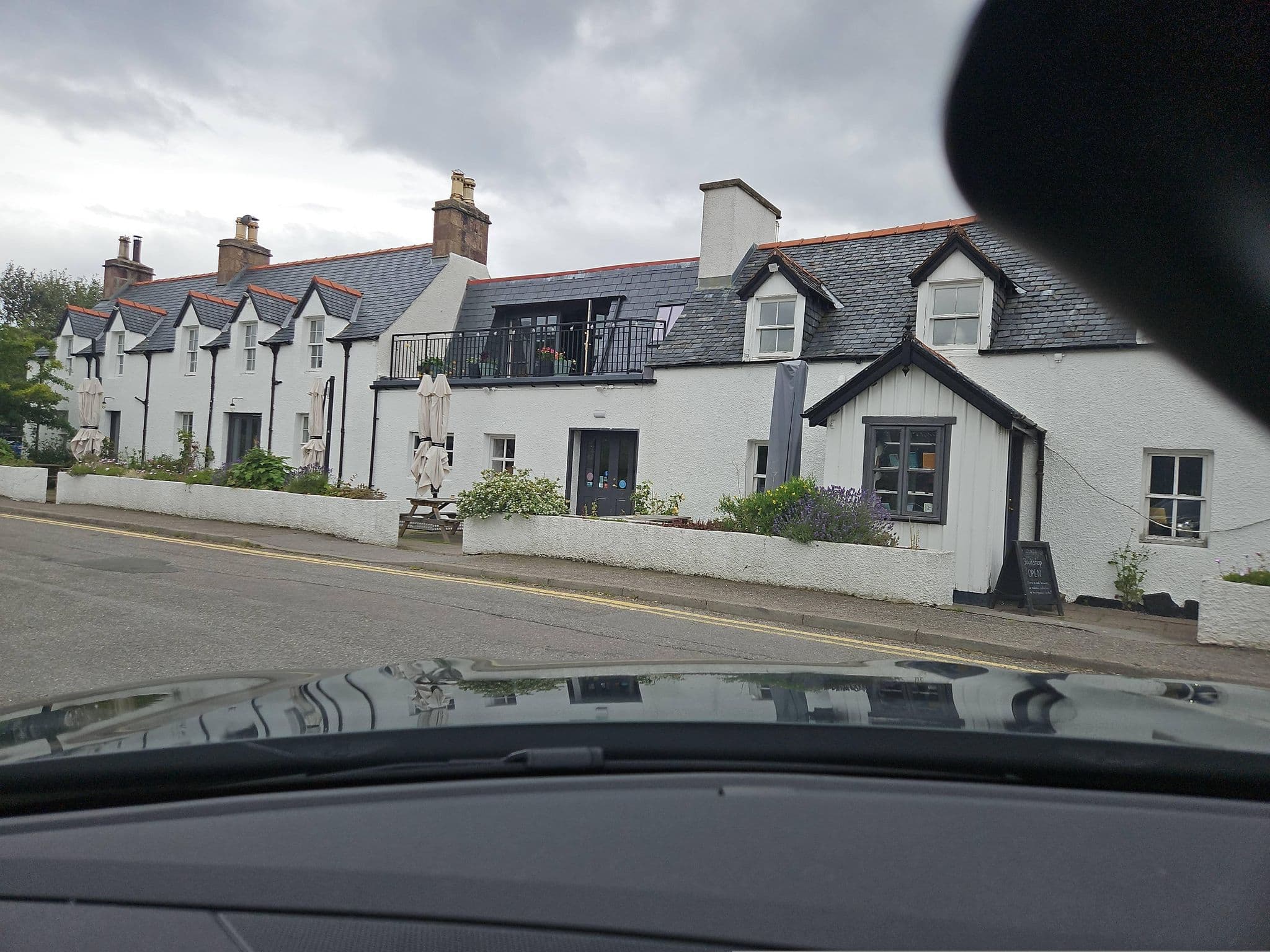 Street view near The Ceilidh Place, Ullapool — © toho (CC BY-SA · Mapillary)